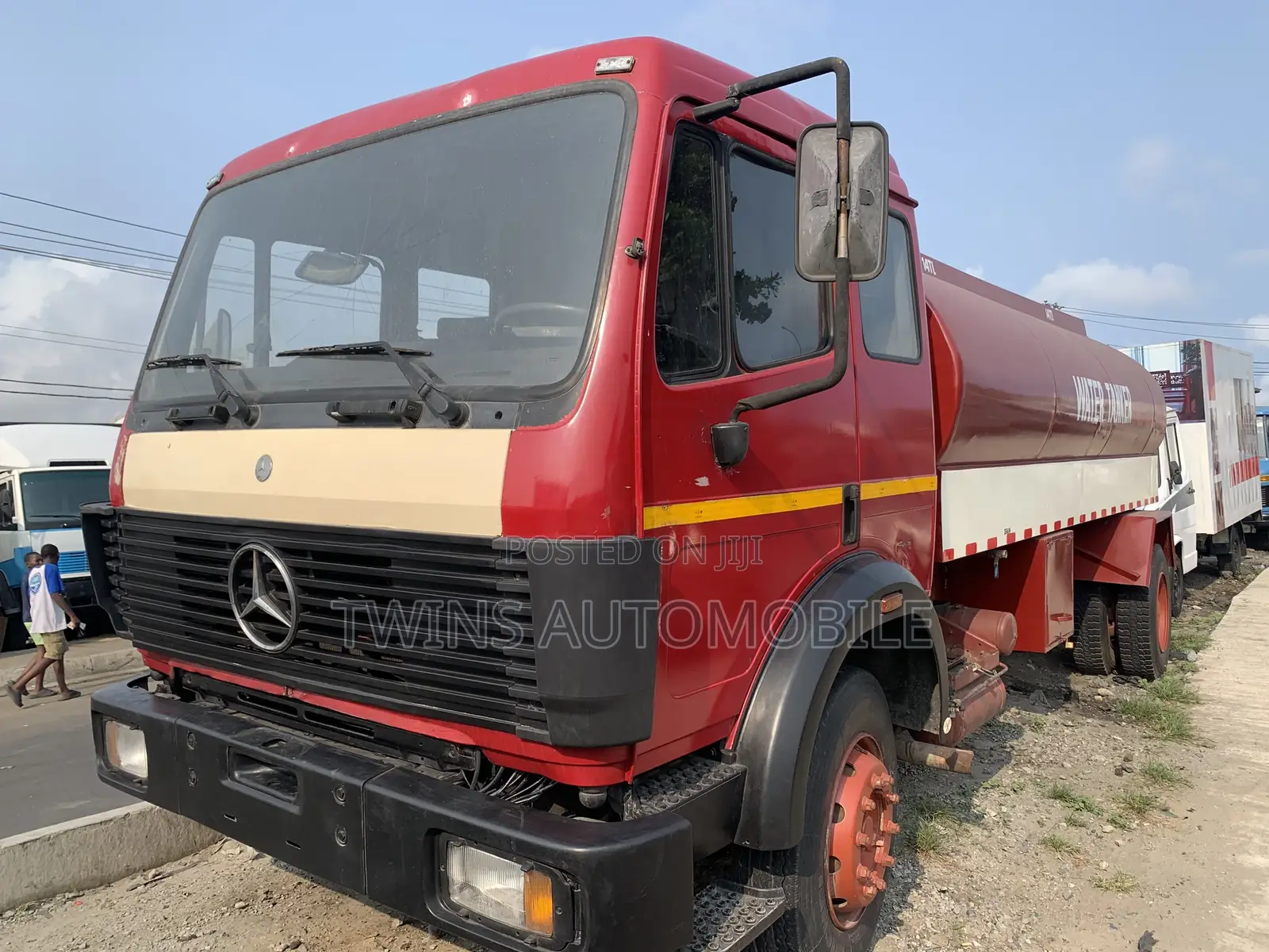 Mercedes-Benz Water Tanker
