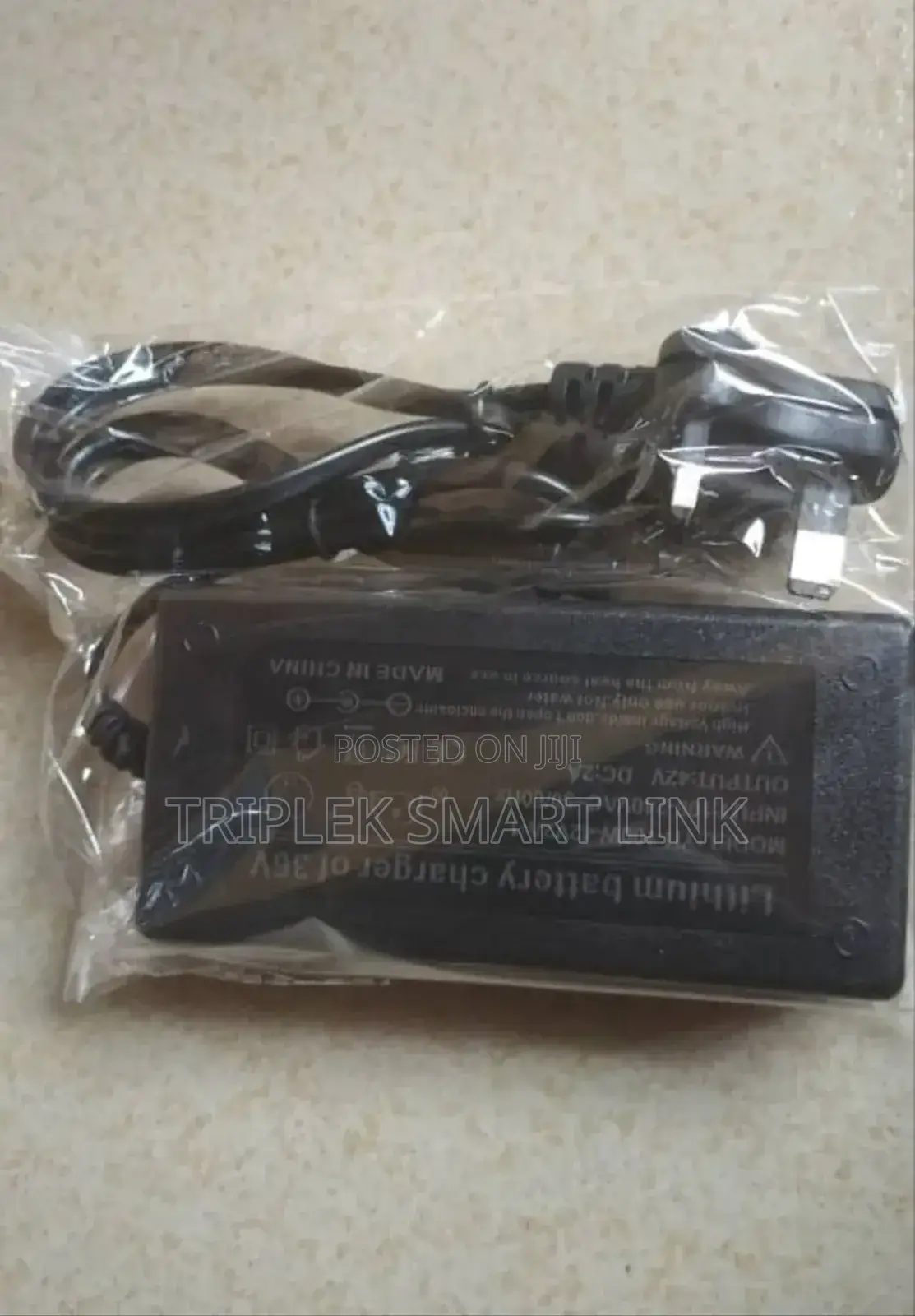 Hoverboard Charger 42volts 2amp With Uk Plug