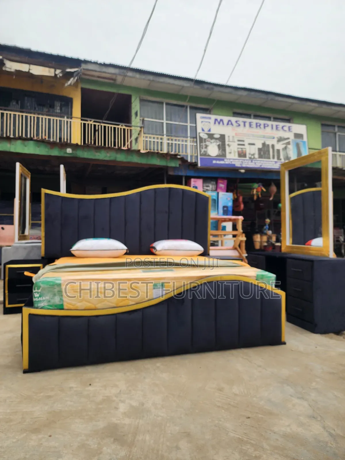Quality 6by6 Complete Set Of Upholstery Padded Bed Frame