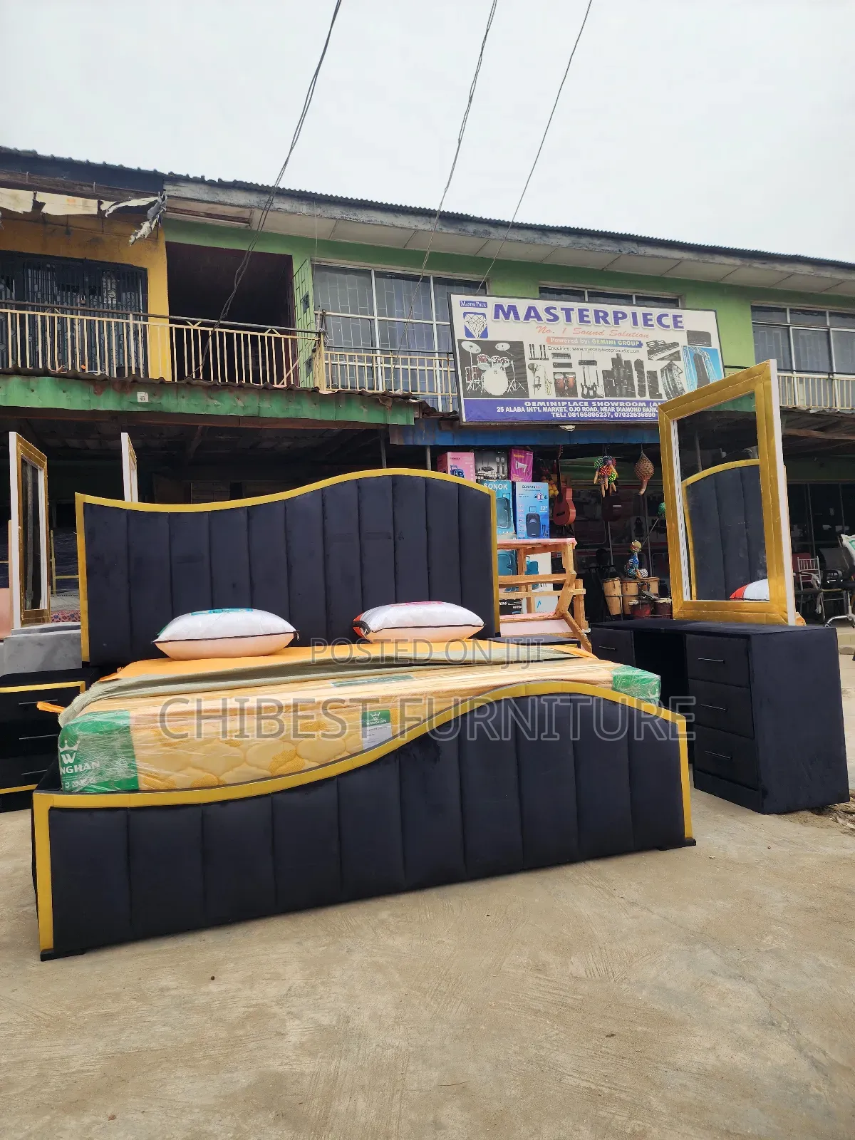 Quality 6by6 Complete Set of Upholstery Padded Bed Frame