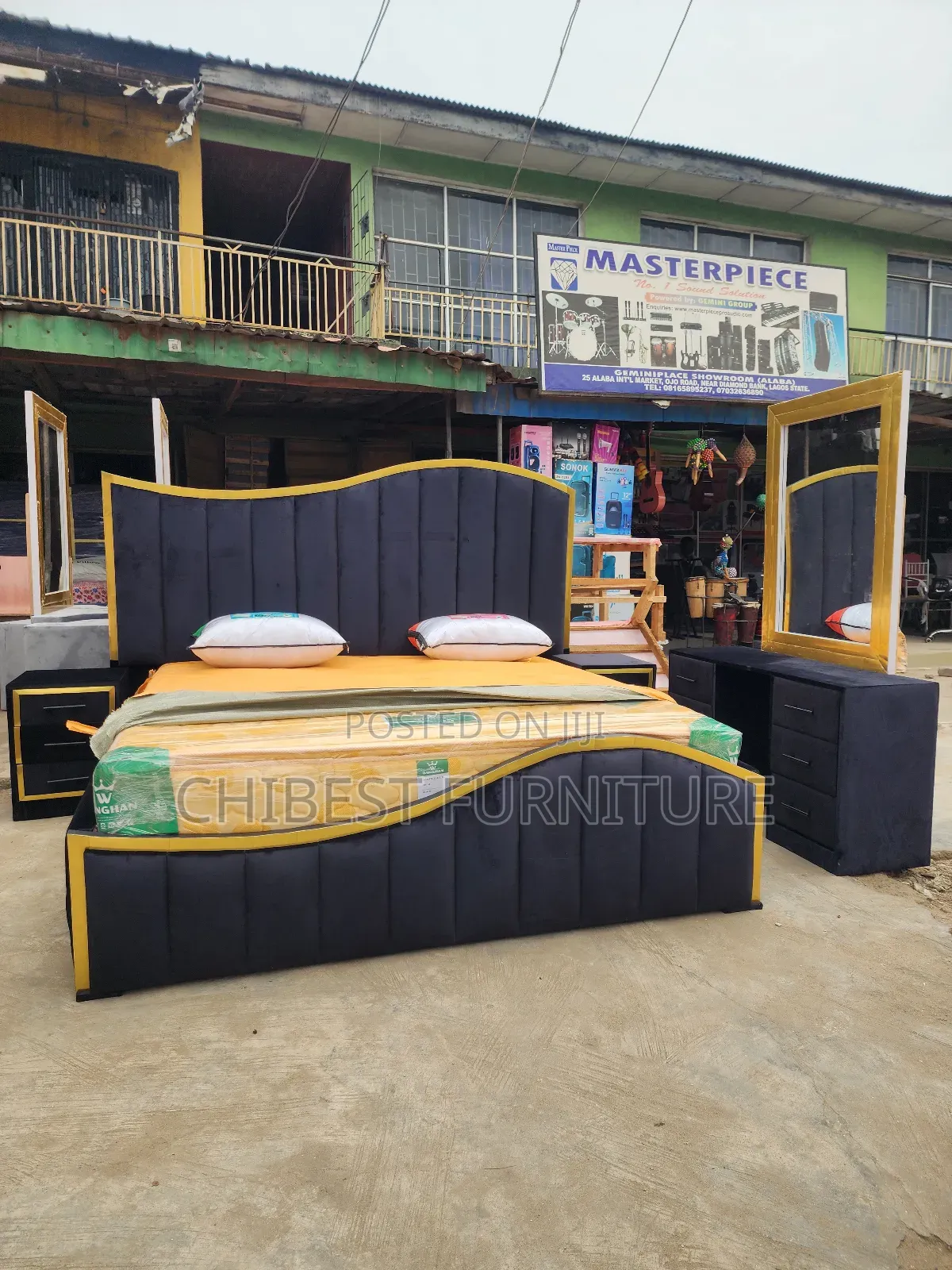 Quality 6by6 Complete Set of Upholstery Padded Bed Frame