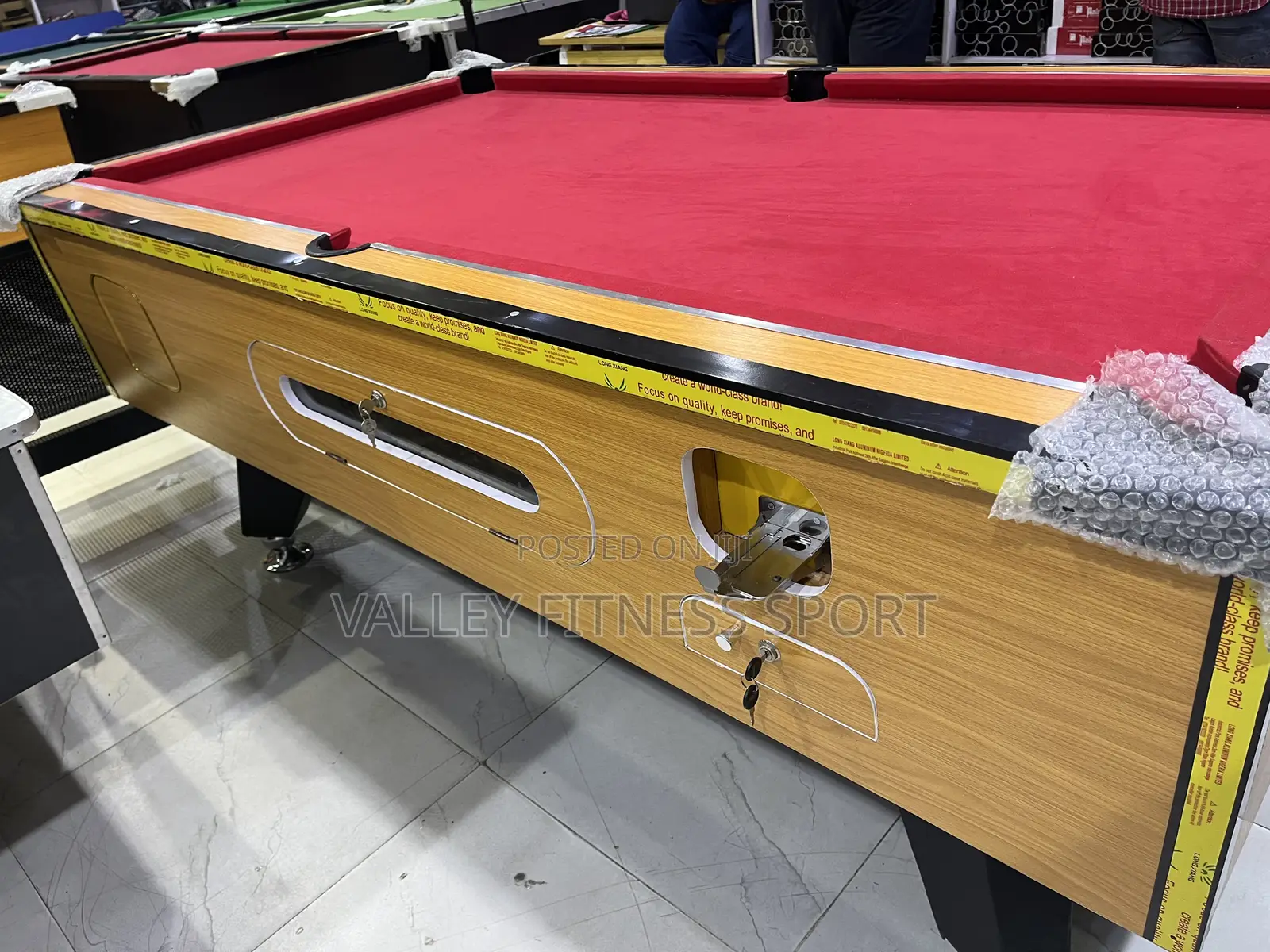 Local Made Coin Operated Snooker HFD