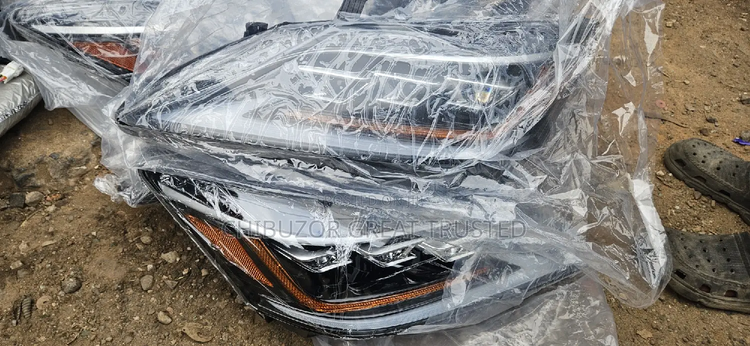 E Torch Headlamp for Lexus Es 350 2010/2012