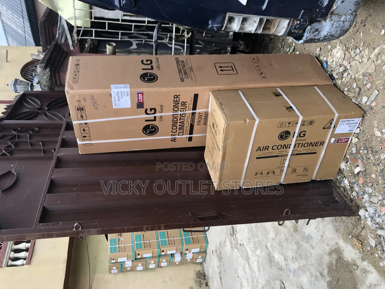 LG 2hp Standing Inverter Air Conditioner