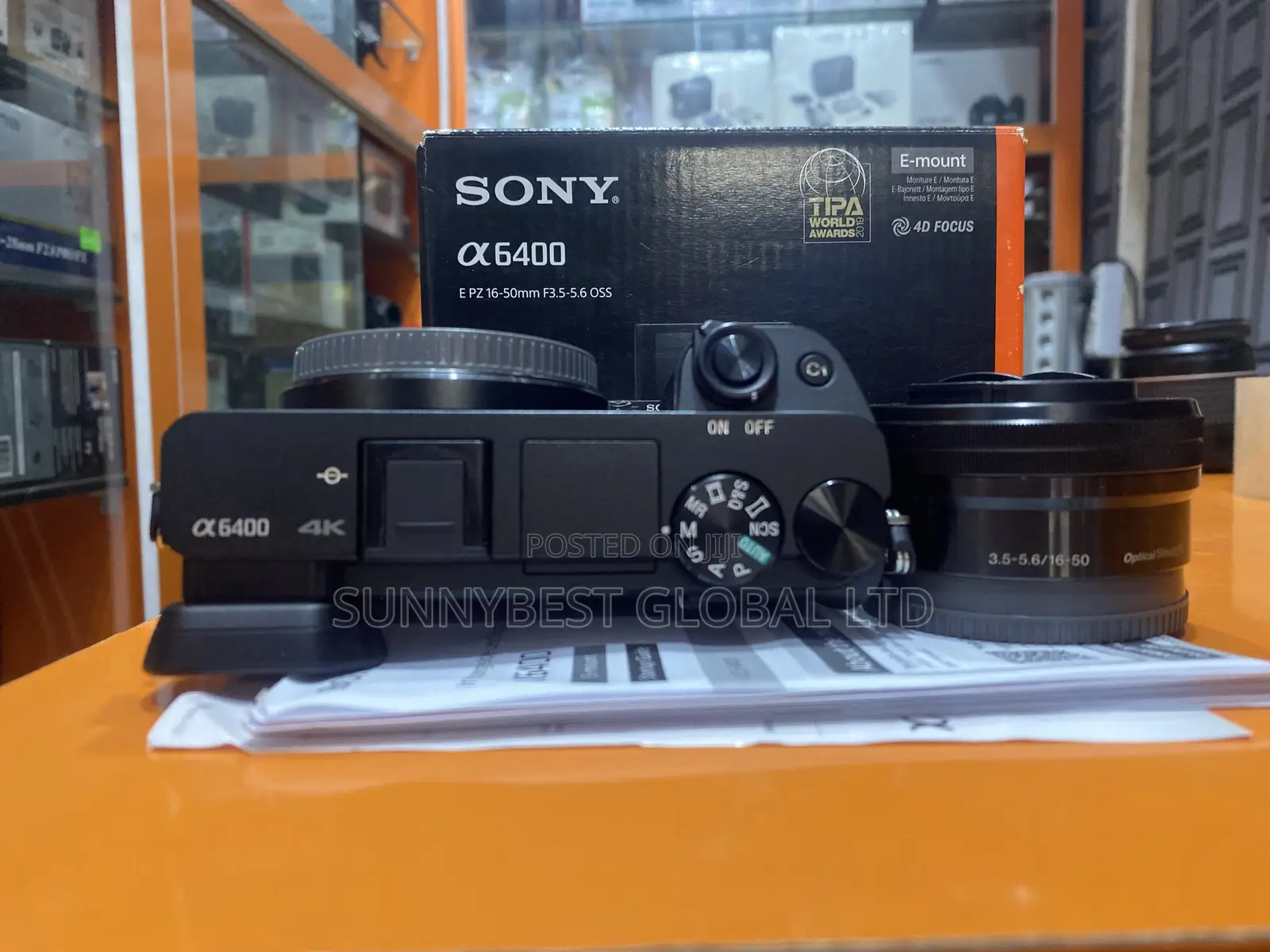 Sony A6400 With 16-50mm Lens
