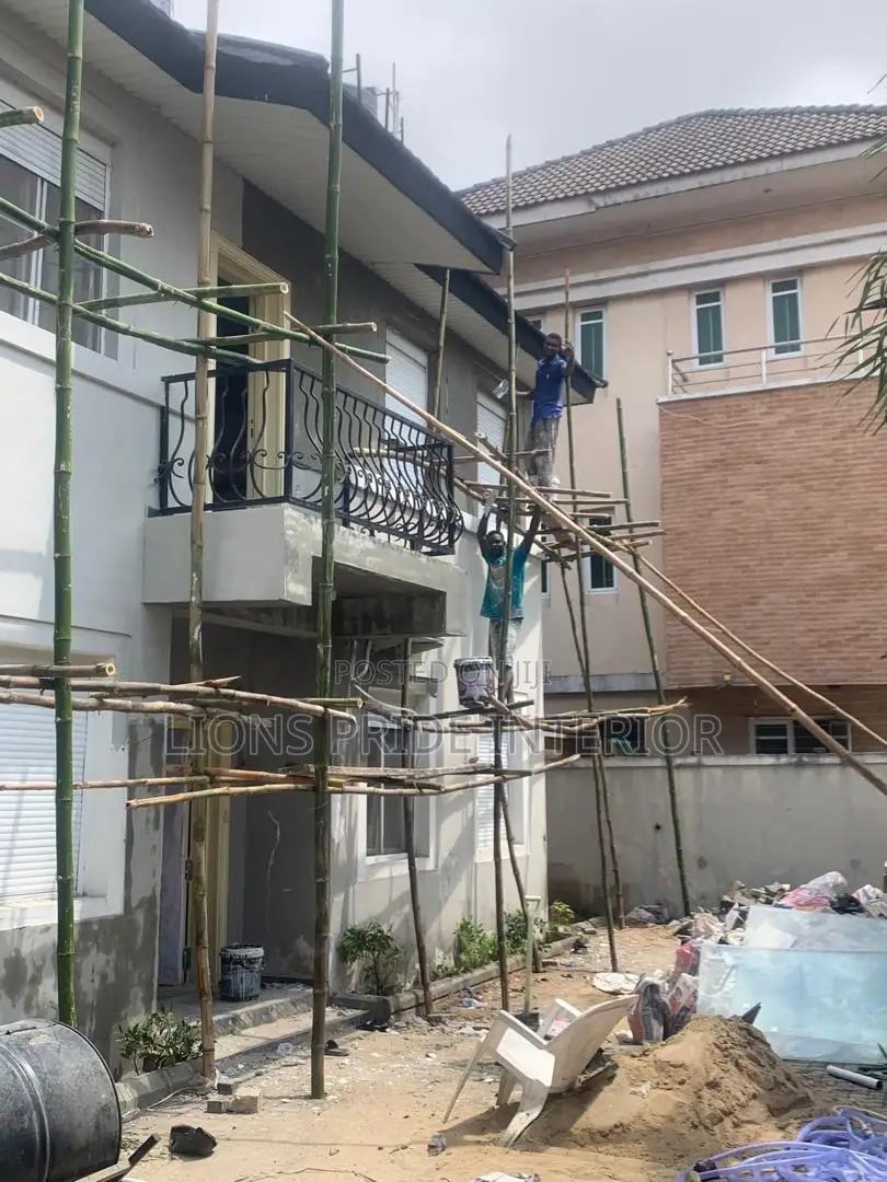 Exterior Wall Screeding