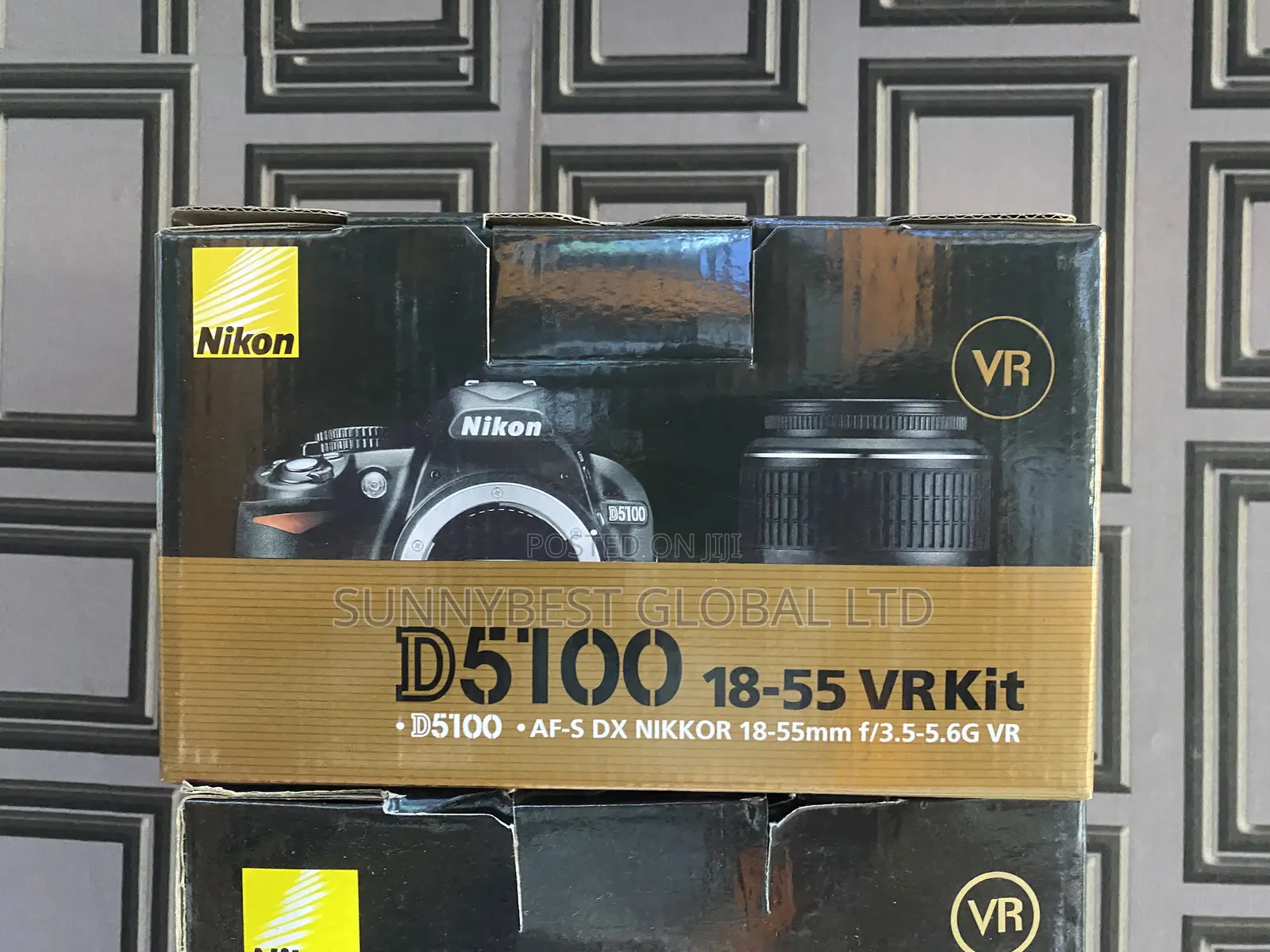 Nikon D5100 With 18-55mm VR