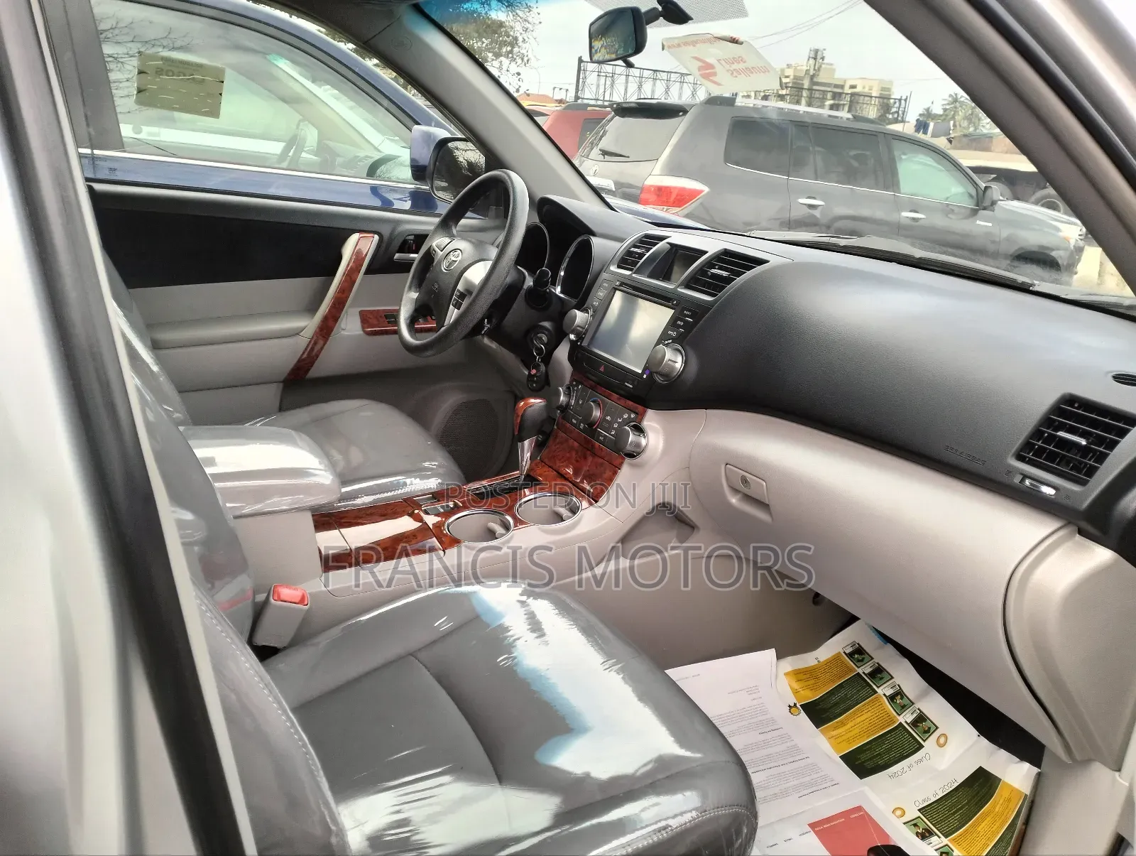 Toyota Highlander 3.5L 4WD 2013 Silver