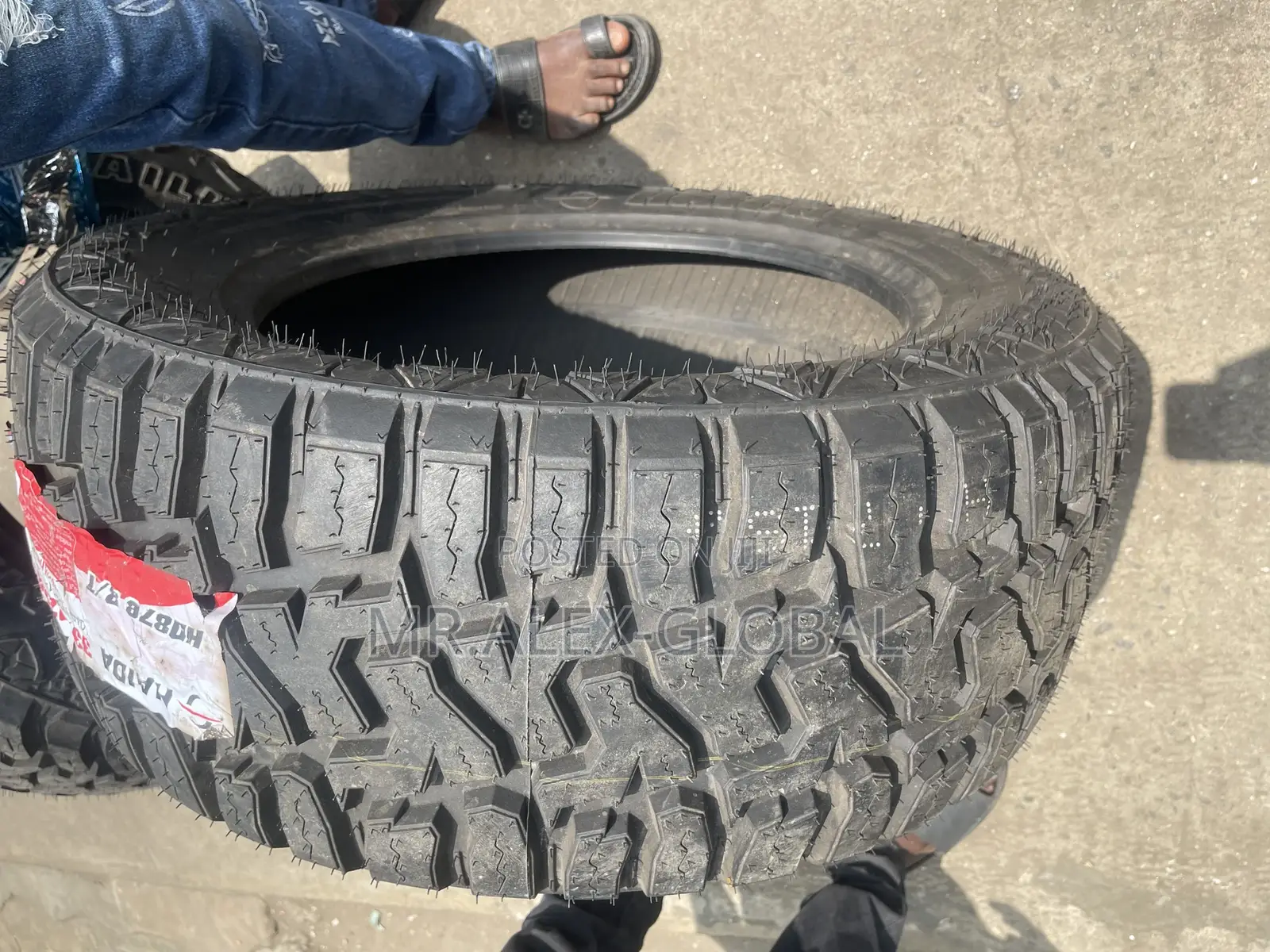 33*12.50R20LT Off-Road