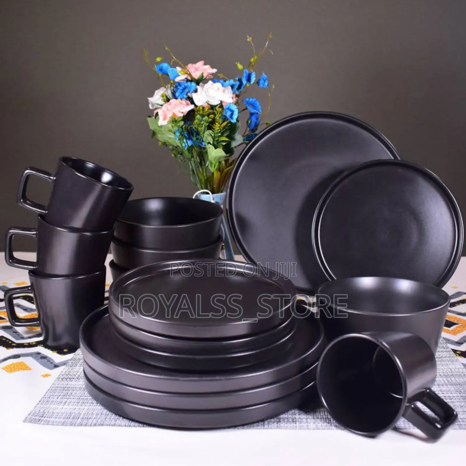 16pcs Ceramic Stoneware Set With Dinner Dessert Plate,Bowl