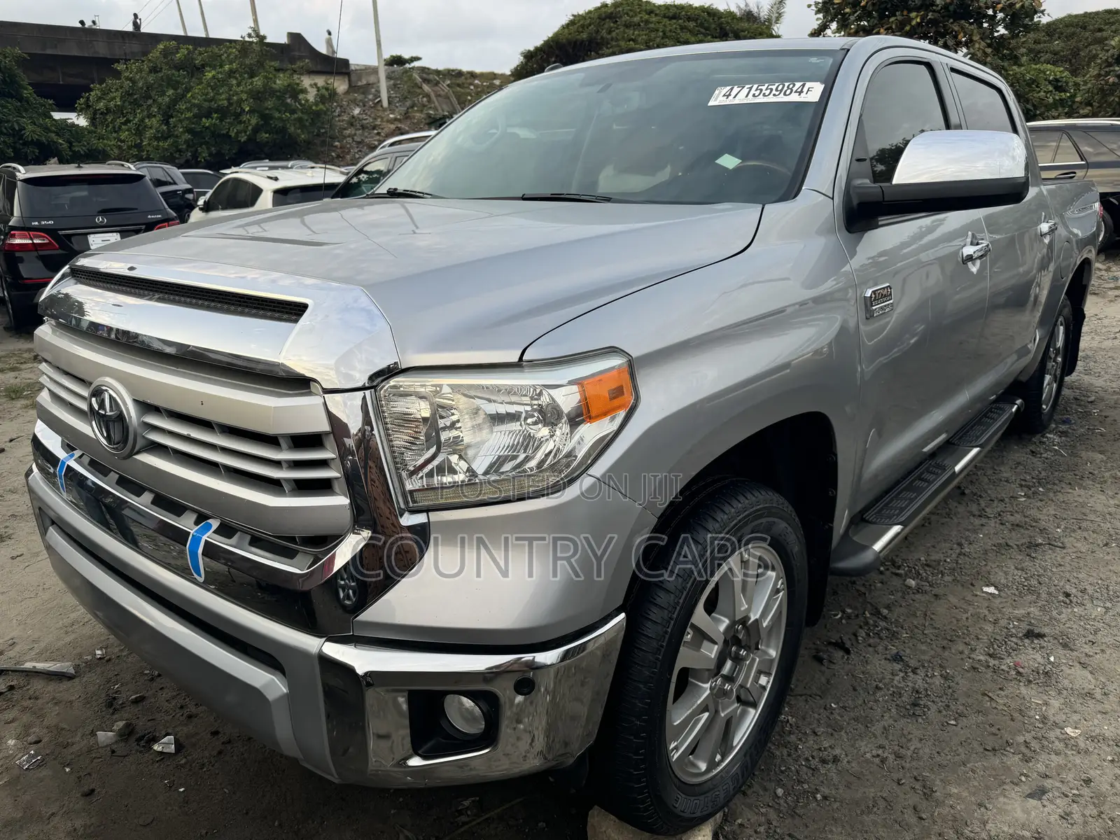 Toyota Tundra 2015 Silver