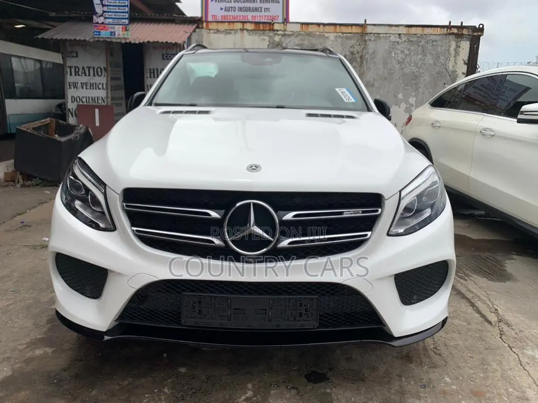 Mercedes-Benz GLE-Class AMG GLE 43 4MATIC 2017 White
