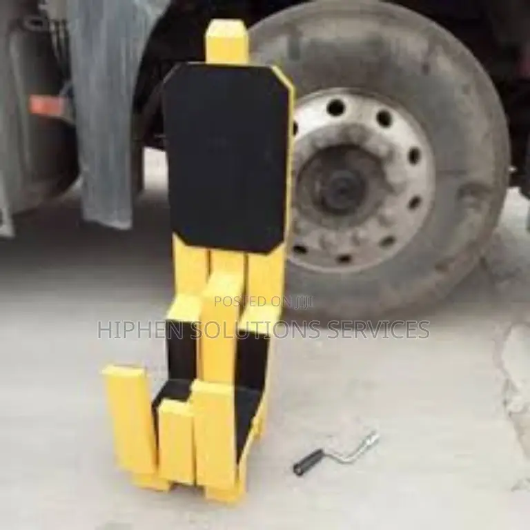 Heavy Duty Wheel Clamp Lock Key Yellow Vehicle Security