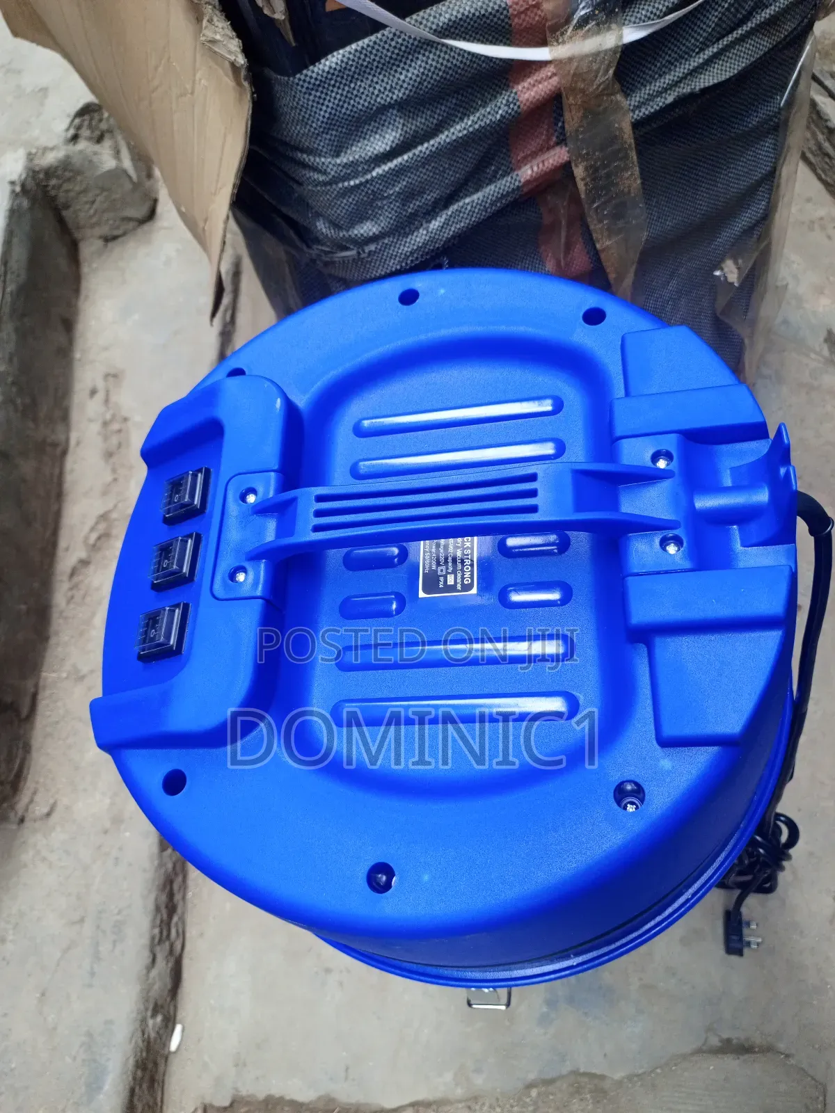 Vacuum Cleaner 80L