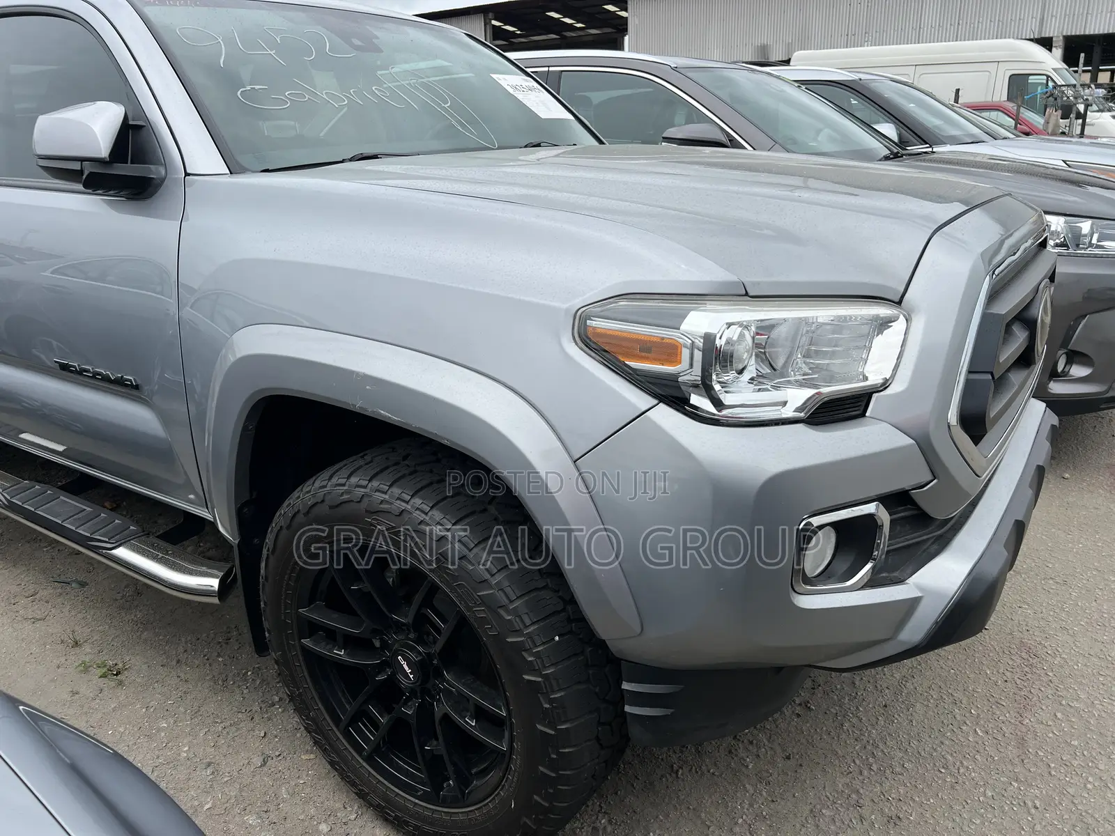Toyota Tacoma 2020 Silver