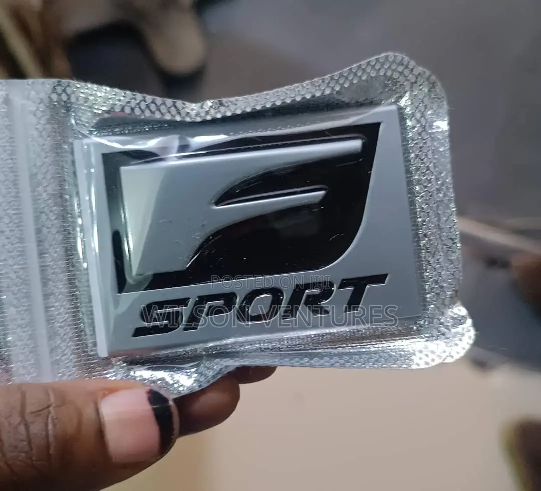 F Sport Emblem