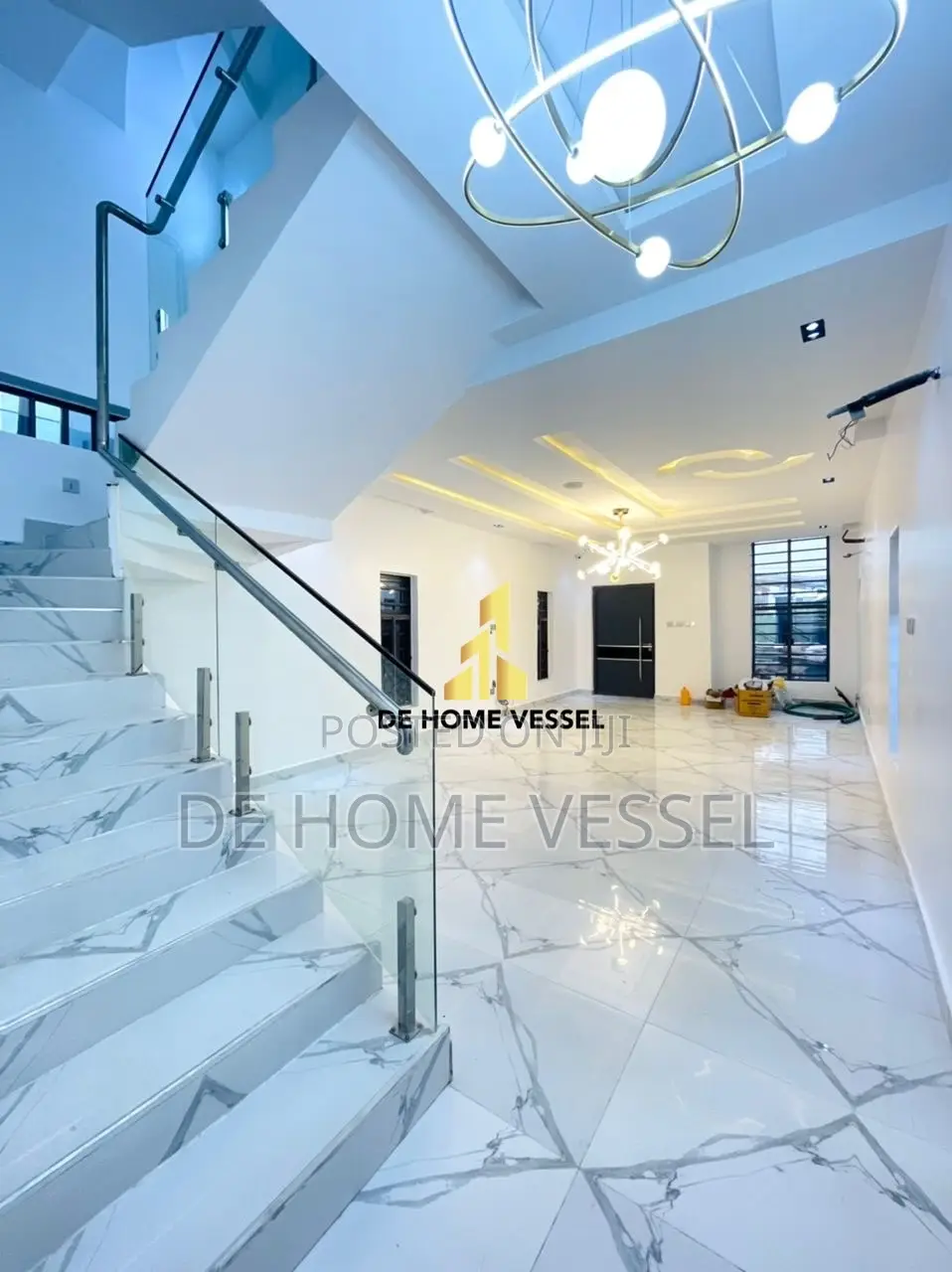 5bdrm Duplex in Lekki for sale