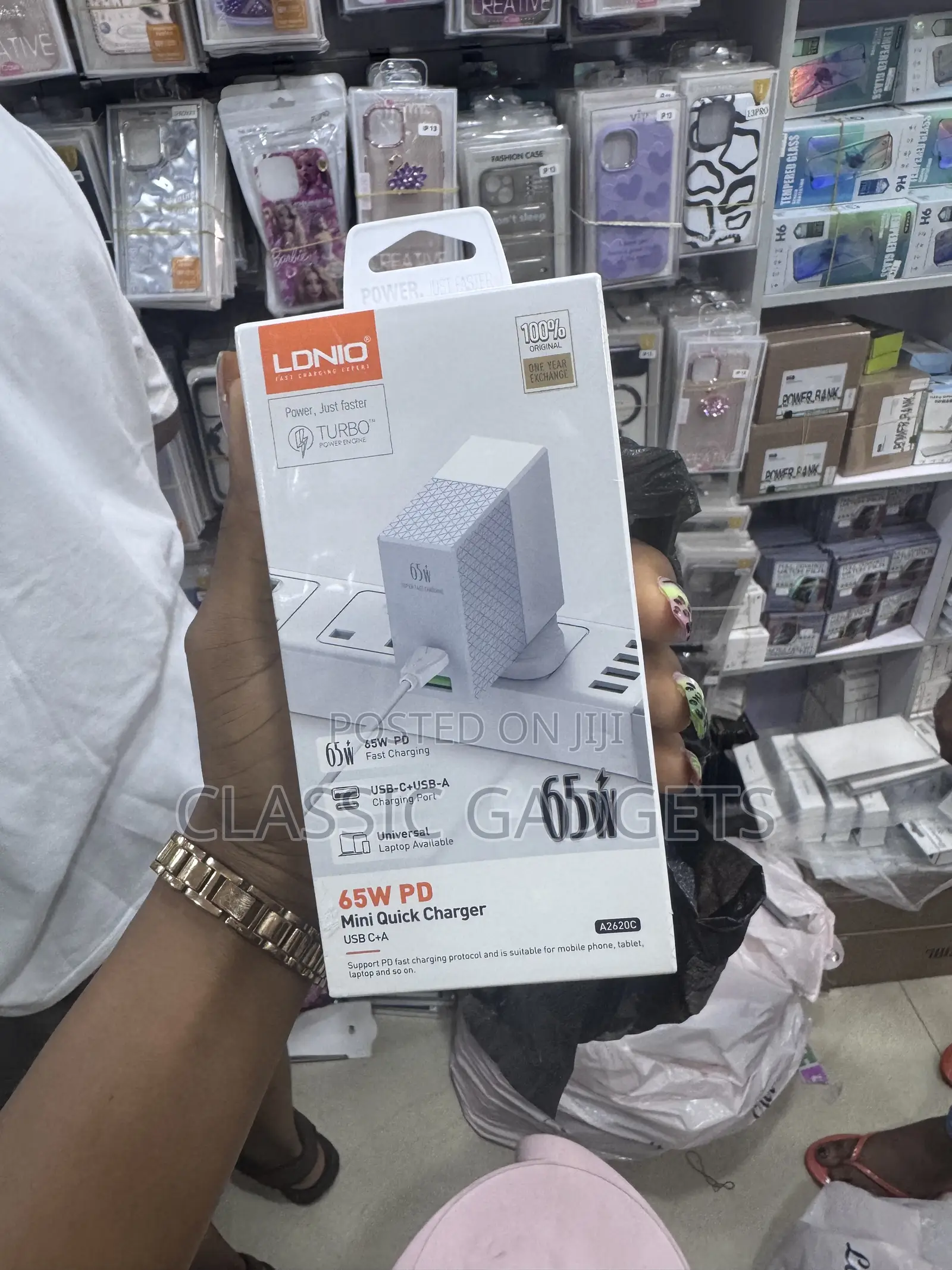 LDNIO A2620C 65W Super Fast Charging Wall Charger