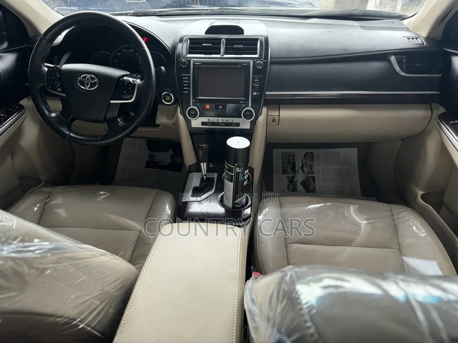 Toyota Camry 2014 Gold