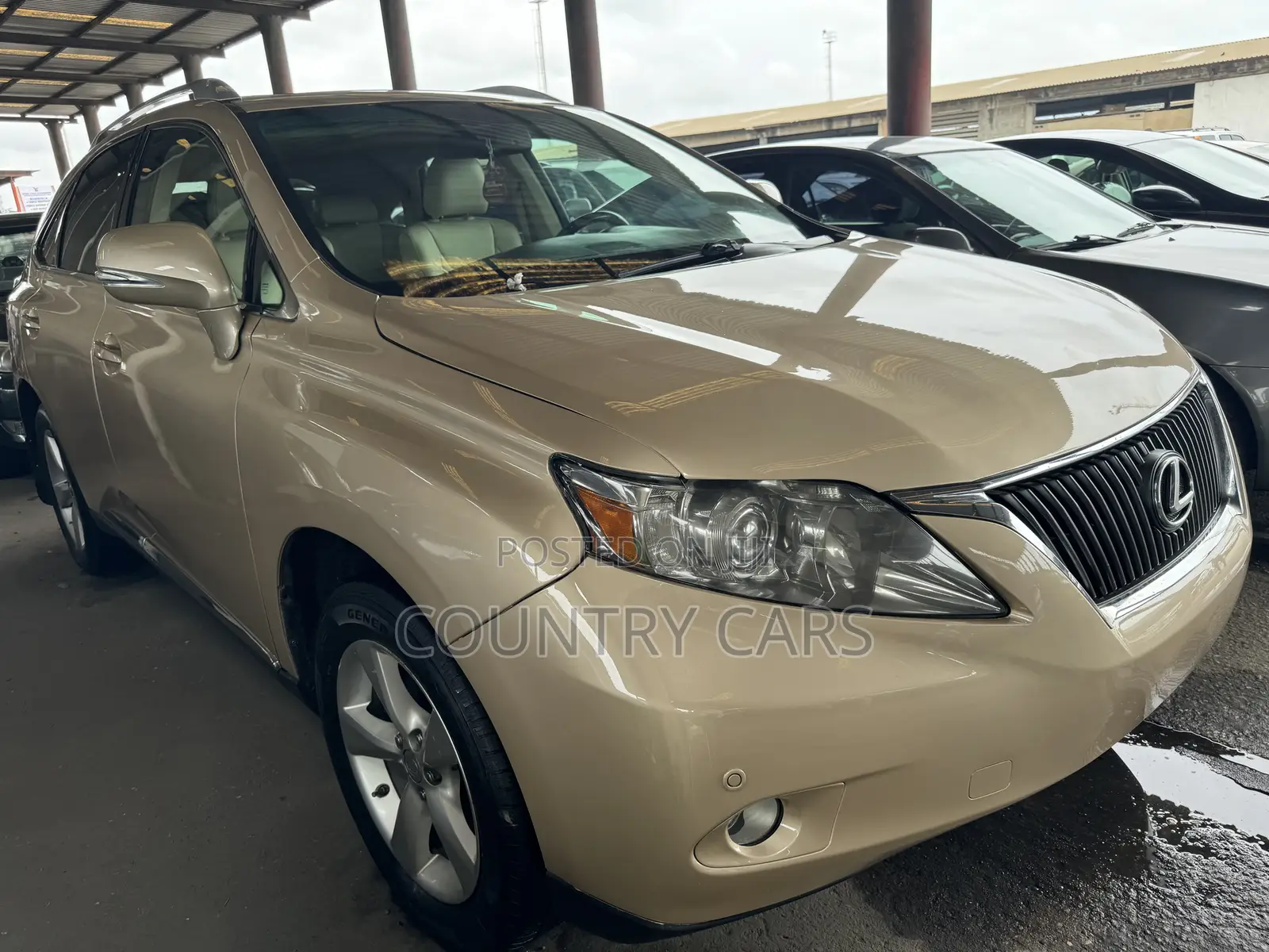 Lexus RX 350 2011 Gold