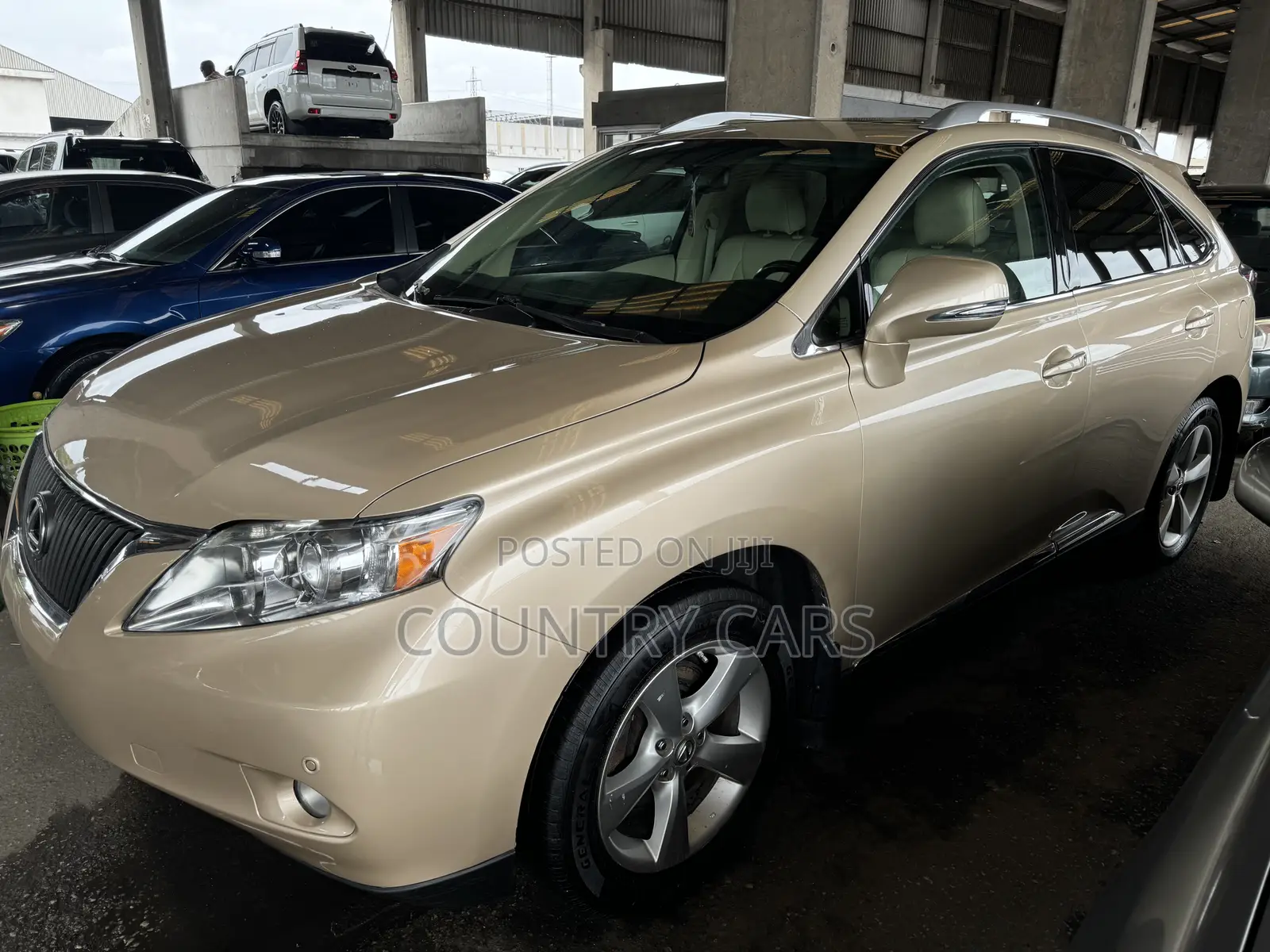 Lexus RX 350 2011 Gold