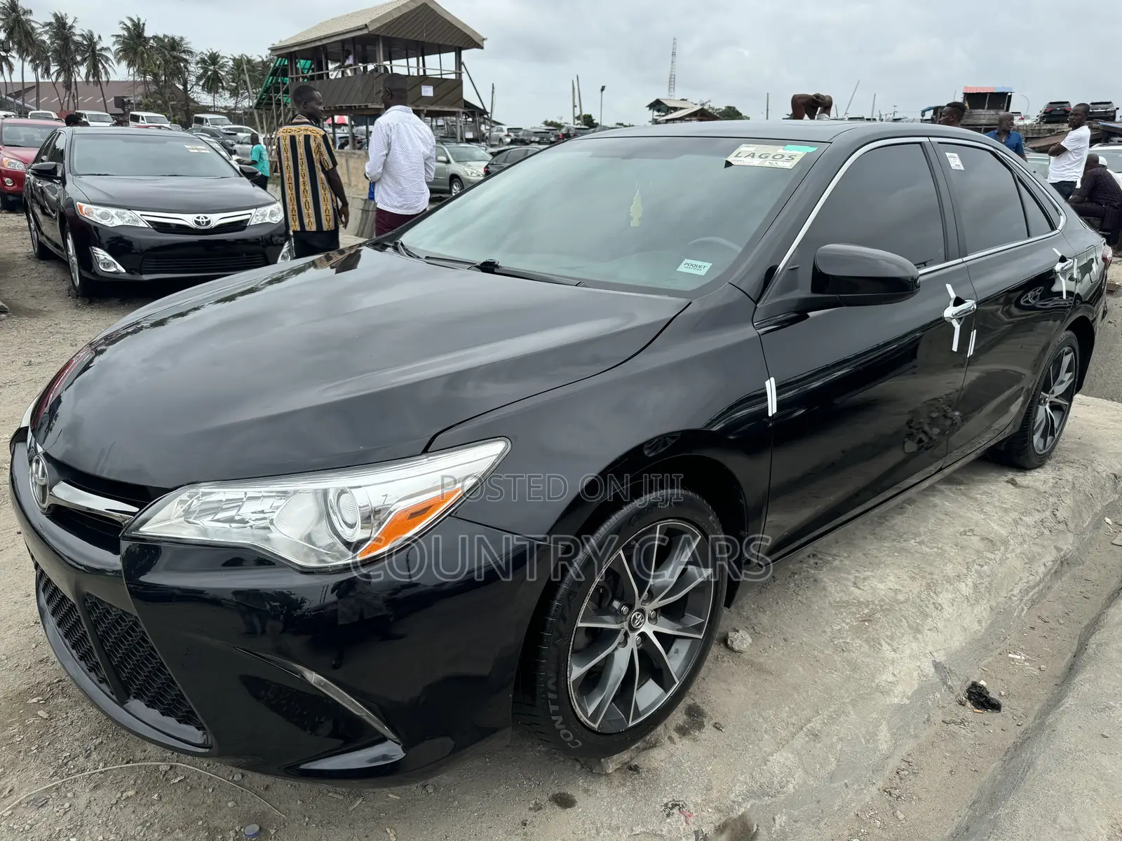 Toyota Camry 2017 Matt Black