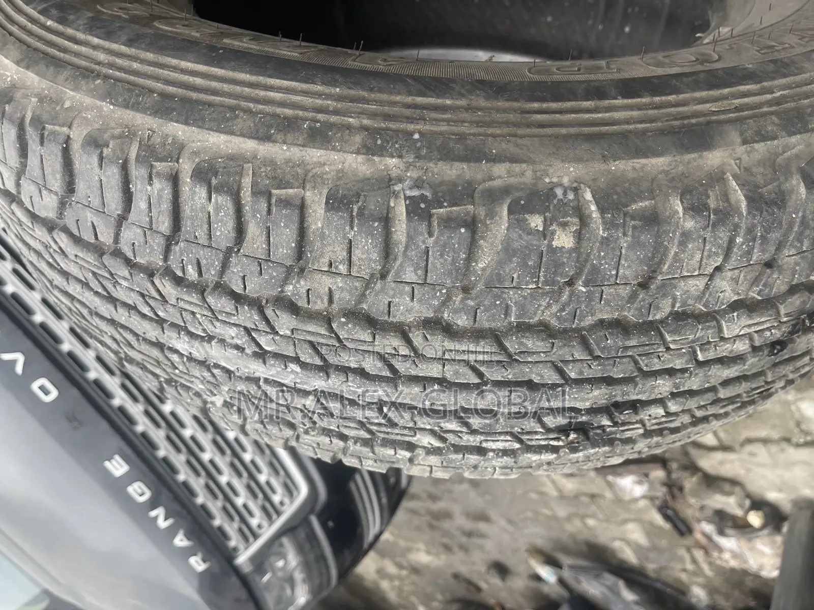 265/70/17 Dunlop Four Uniform