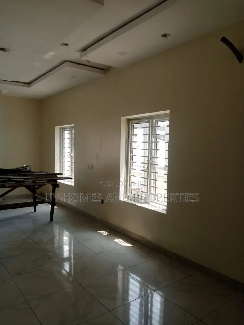 4bdrm Duplex in Reef Courts Estate, Port-Harcourt for rent