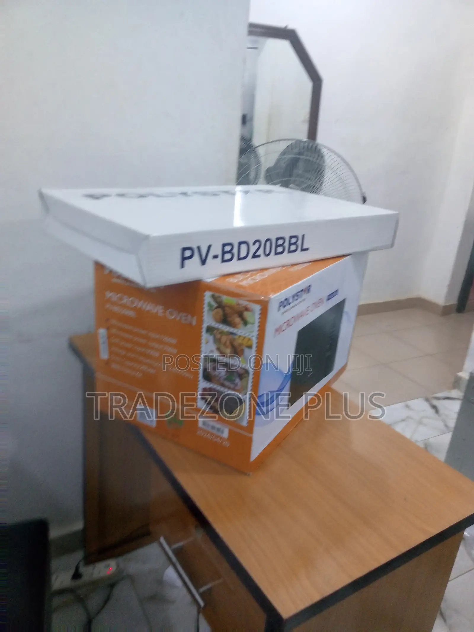 Polystar 20L in-Built Microwave Oven With Grill Function