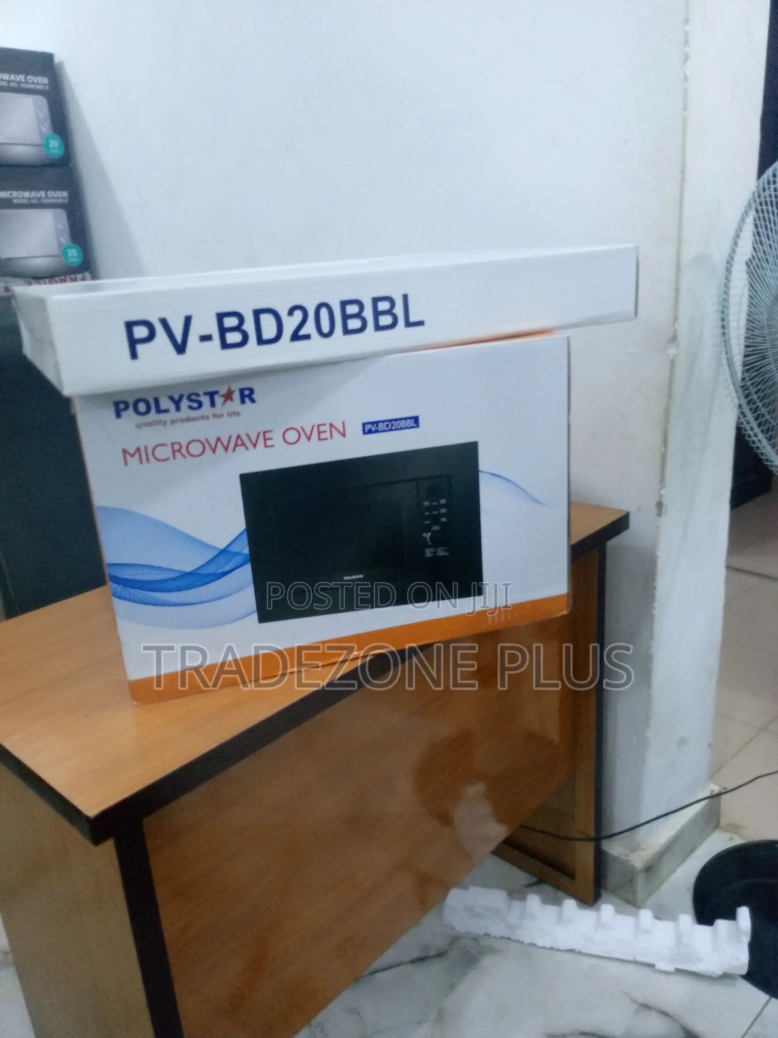 Grill Function Polystar in-Built Microwave Oven