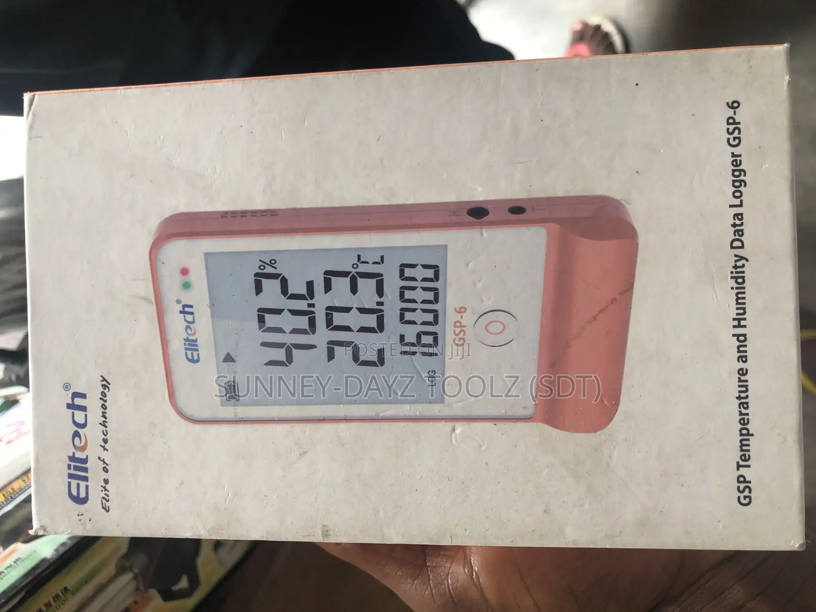 GSP Temperature and Humidity Data Logger