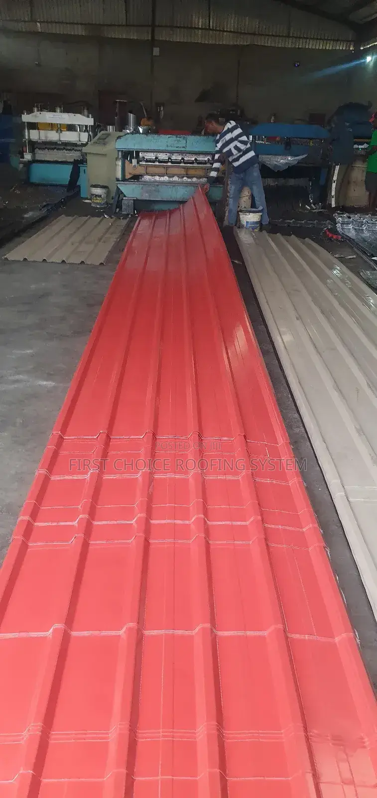 Red Long Sparn Roofing 0.55