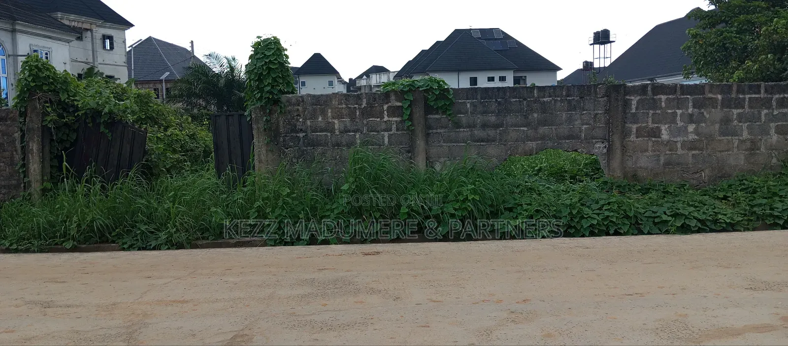 For Sale : 10 Plots Few Poles From Eliozu Flyover , Major Rd