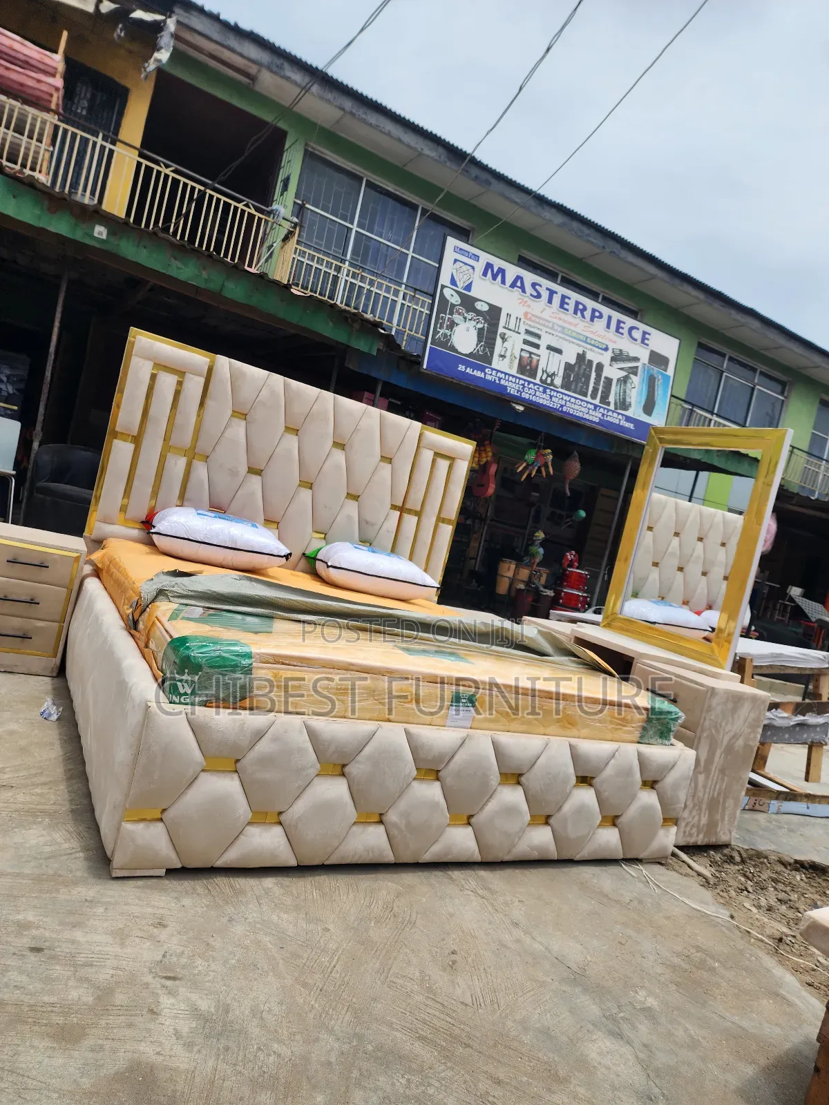 Quality 6by6 Complete Set of Upholstery Padded Bed Frame