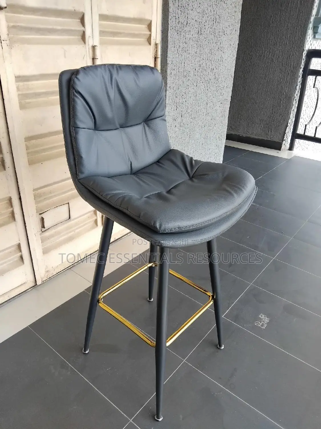 Imported Quality Bar Stool for Restaurants and Home