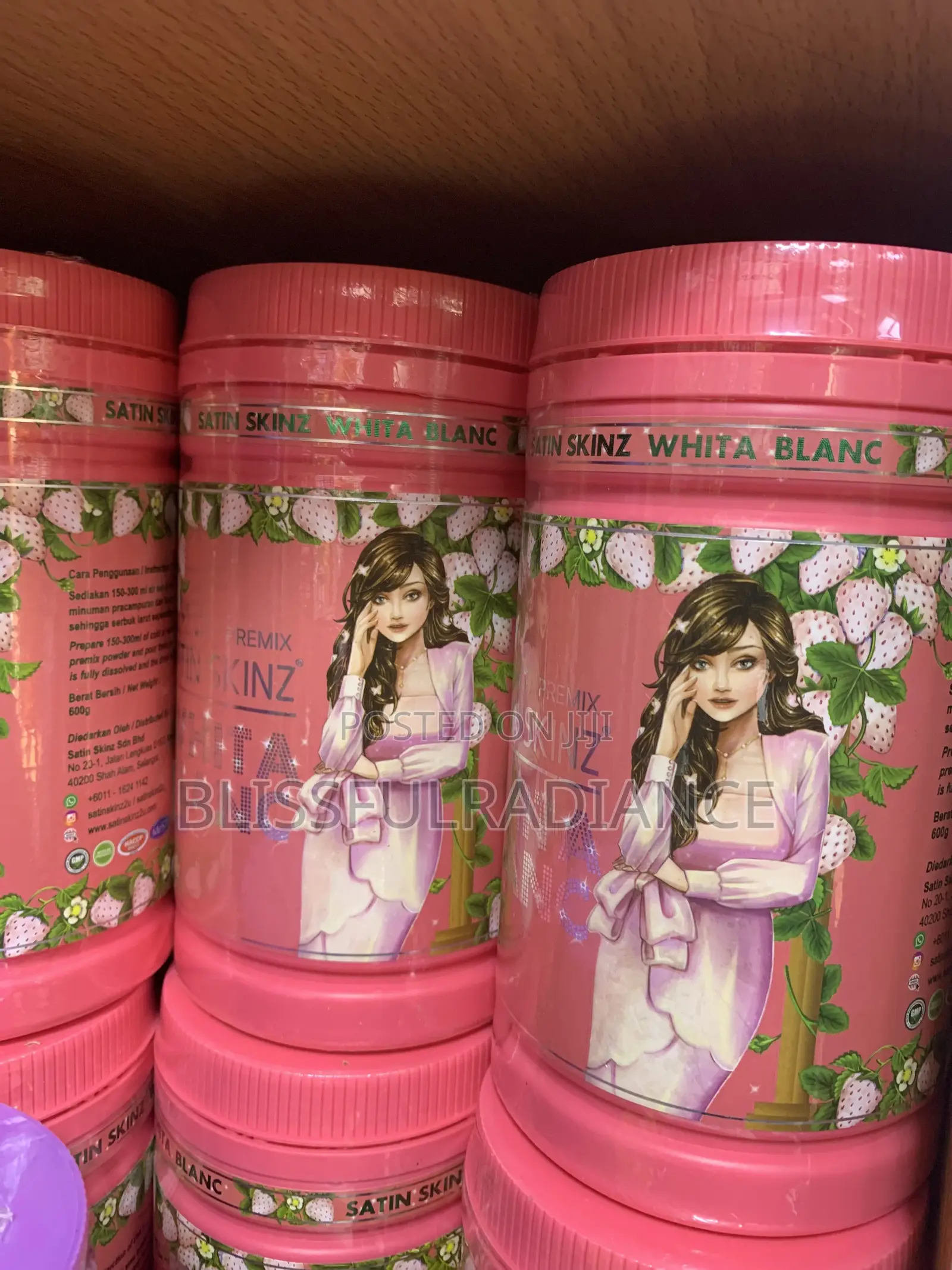 Satin Skin Whita Blanc