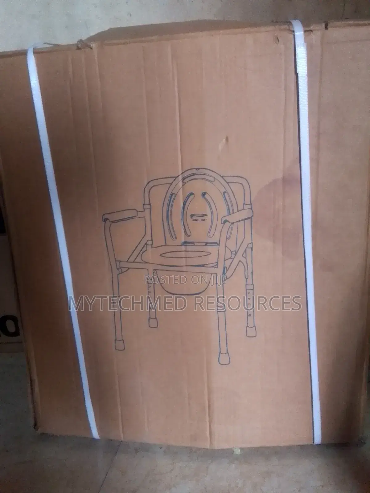 Commode Chair