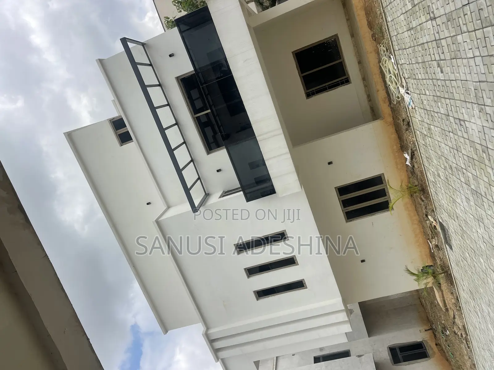 6bdrm Duplex in Katampe Extension At for sale