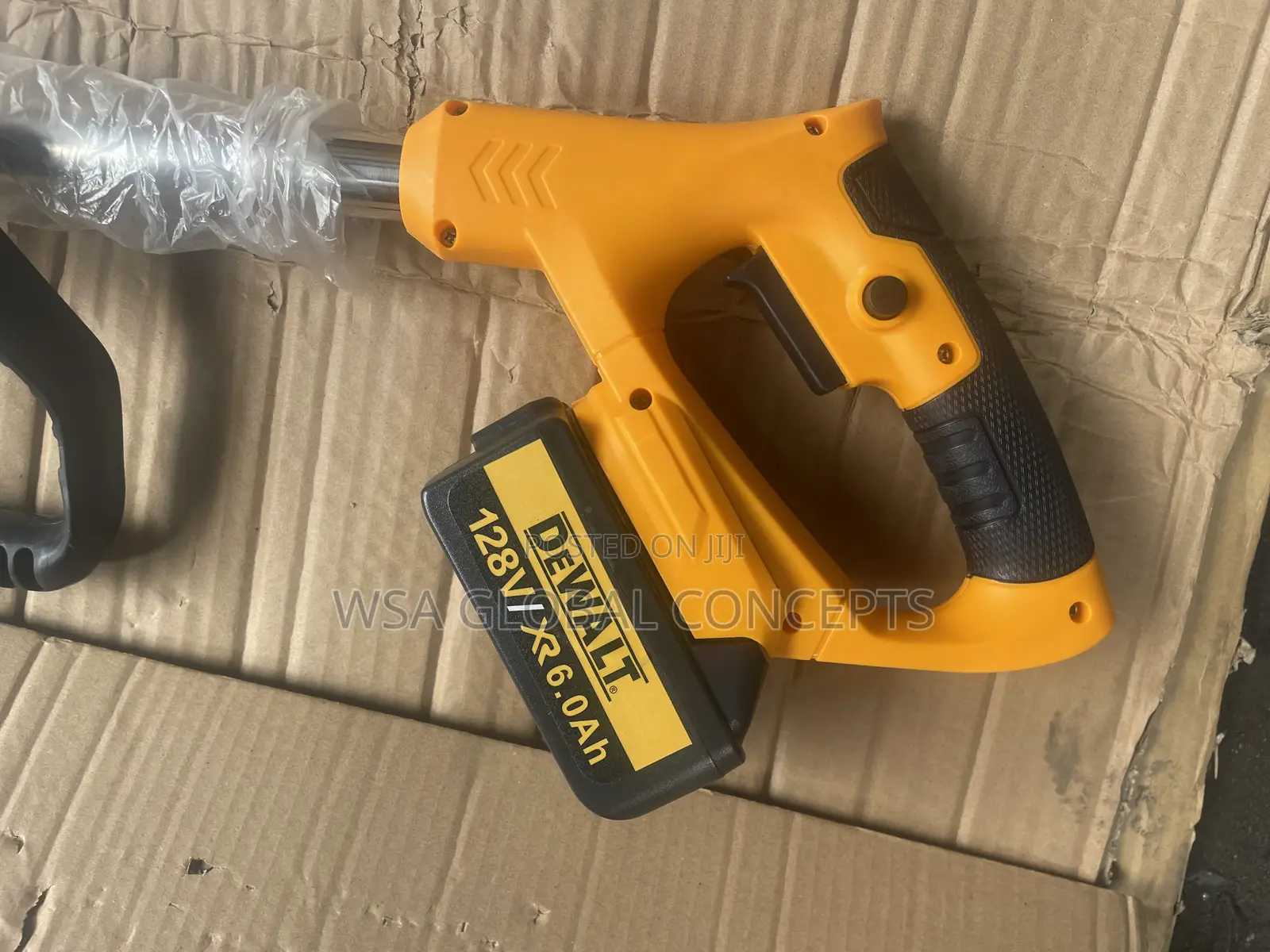128 Volts Dewalt Cordless Brush Cutter