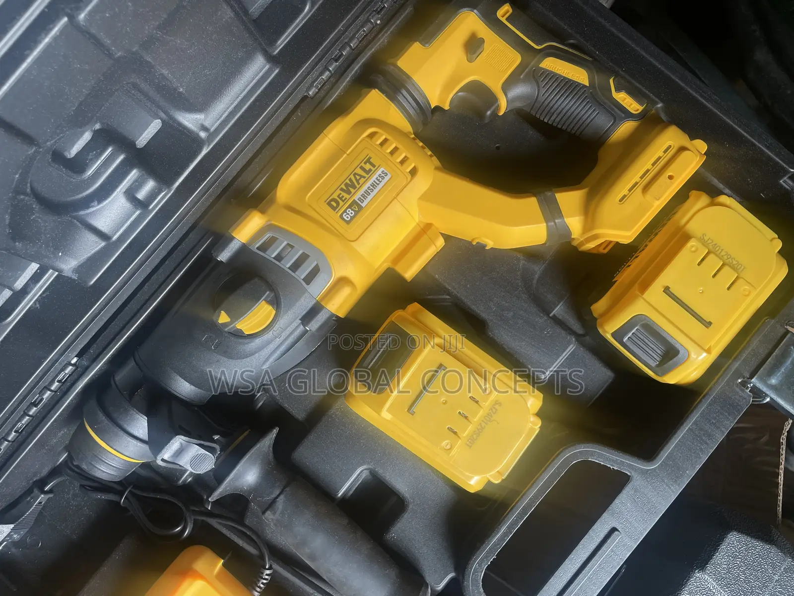 68 Volts Dewalt Cordless Rotary Hammer Drill