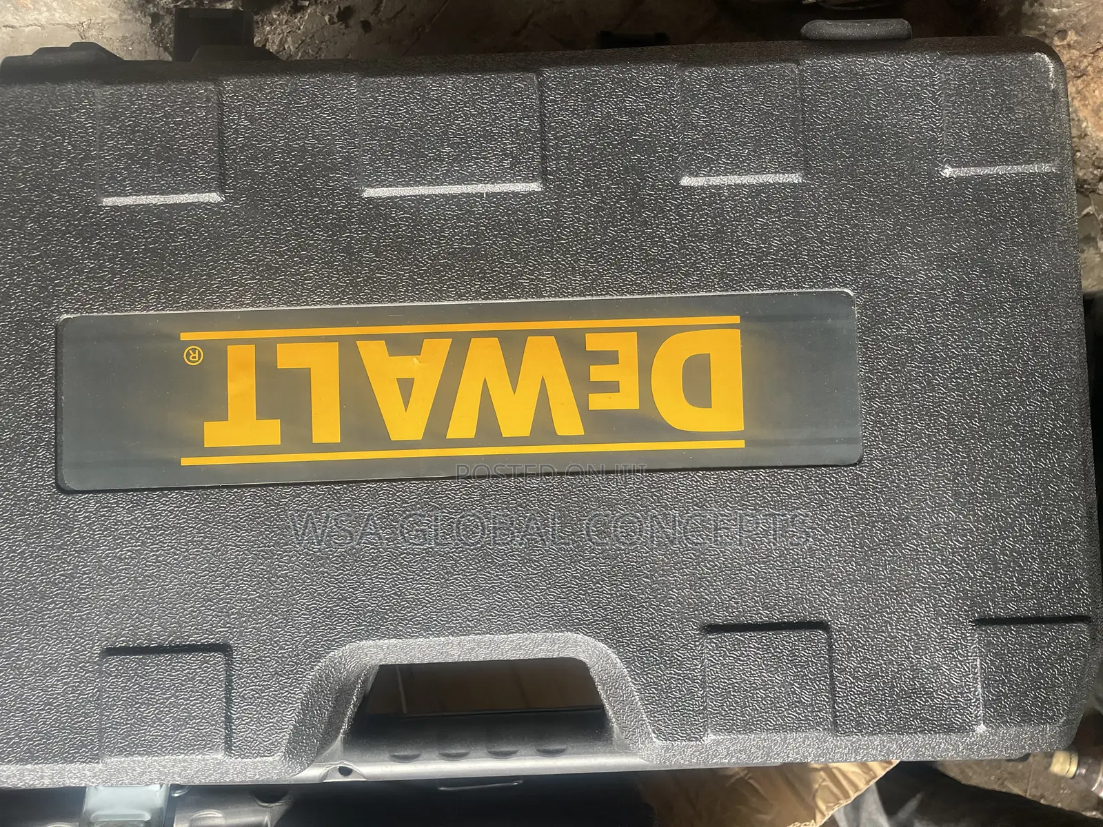 68 Volts Dewalt Cordless Rotary Hammer Drill