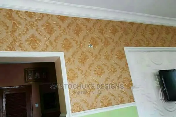Cornice and Wallpapers
