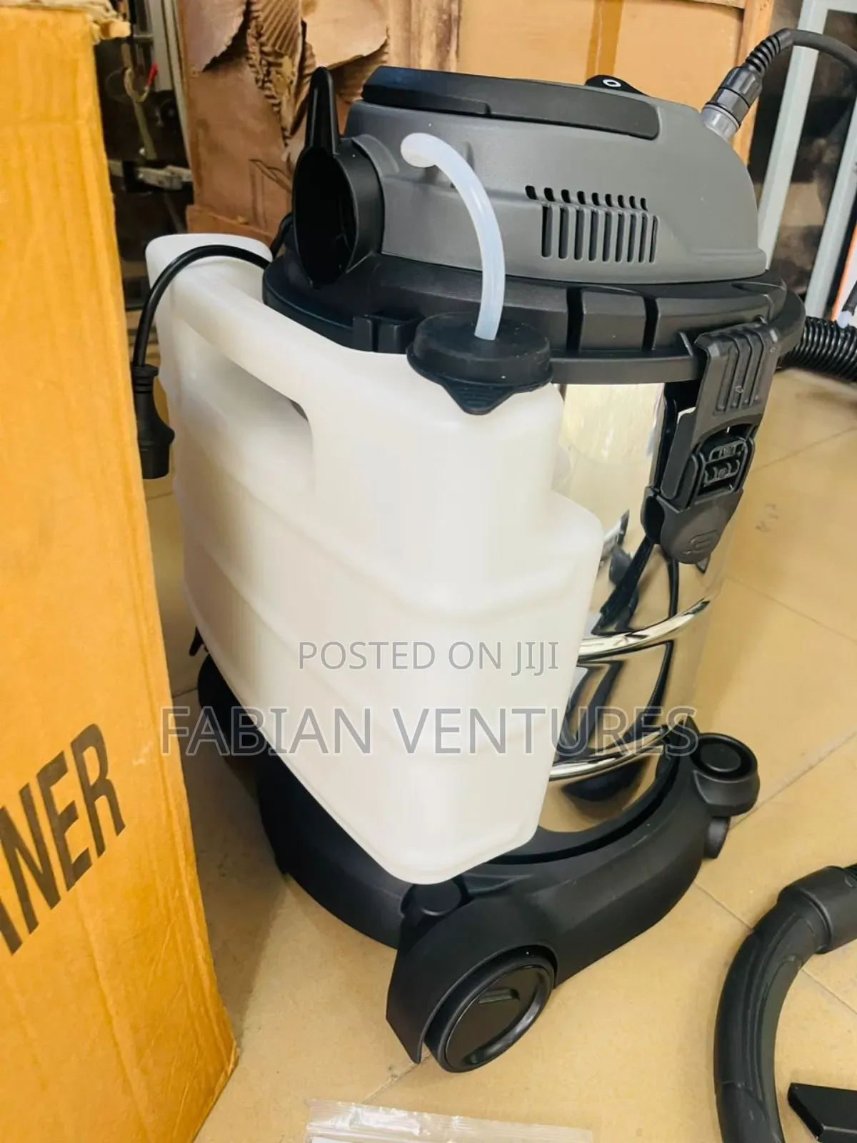 Spray Extractor Vacuum Cleaner 25L