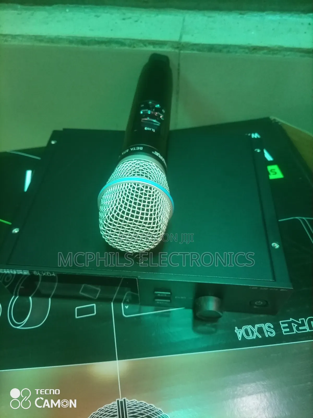 Genuine Shure SLXD4 Wireless Microphone