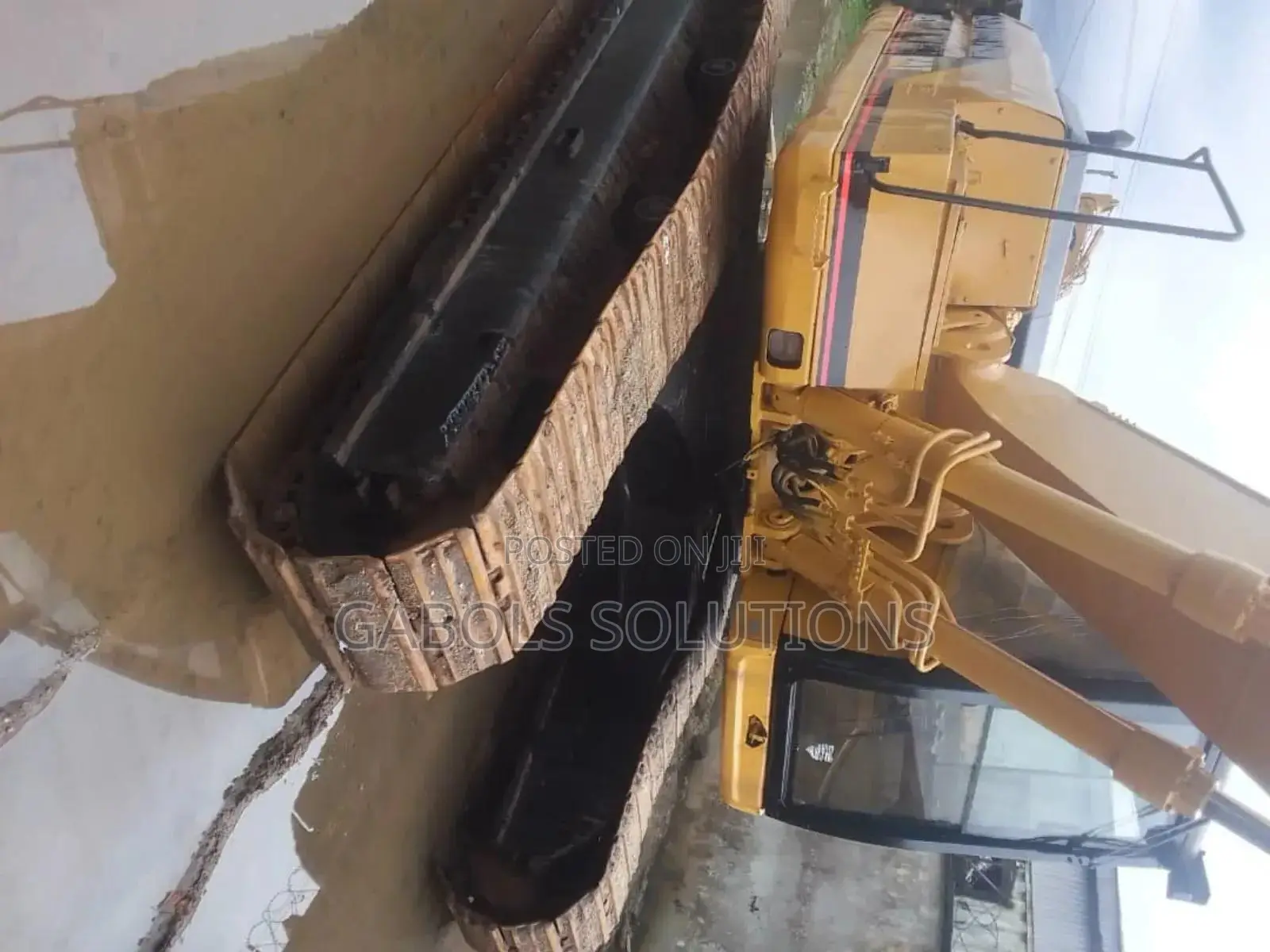 Company Used 325L for Sale