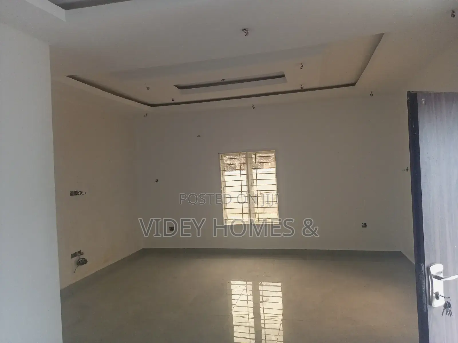 3bdrm Bungalow in Sungold Estate, Galadimawa for rent