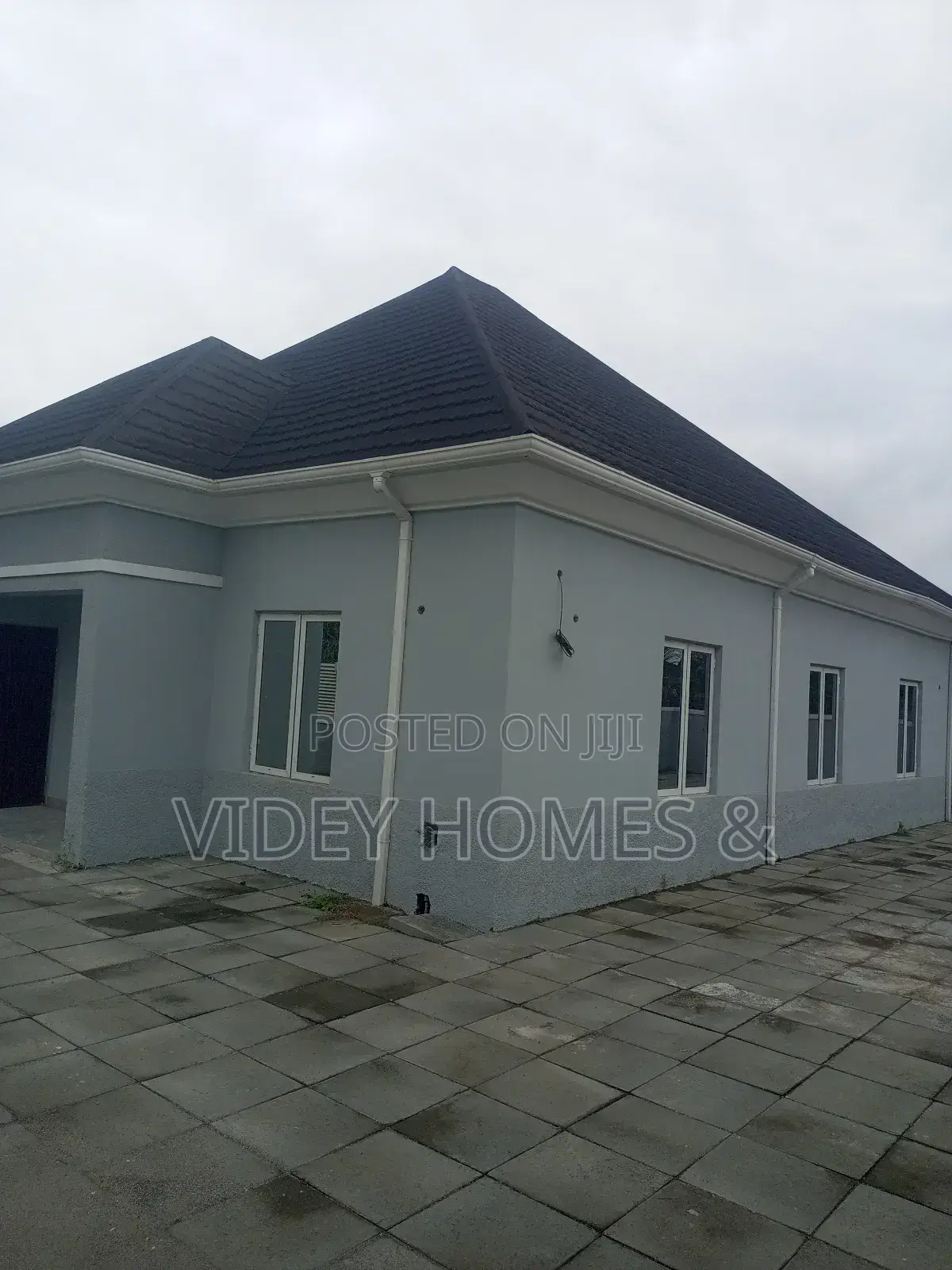 3bdrm Bungalow in Sungold Estate, Galadimawa for rent