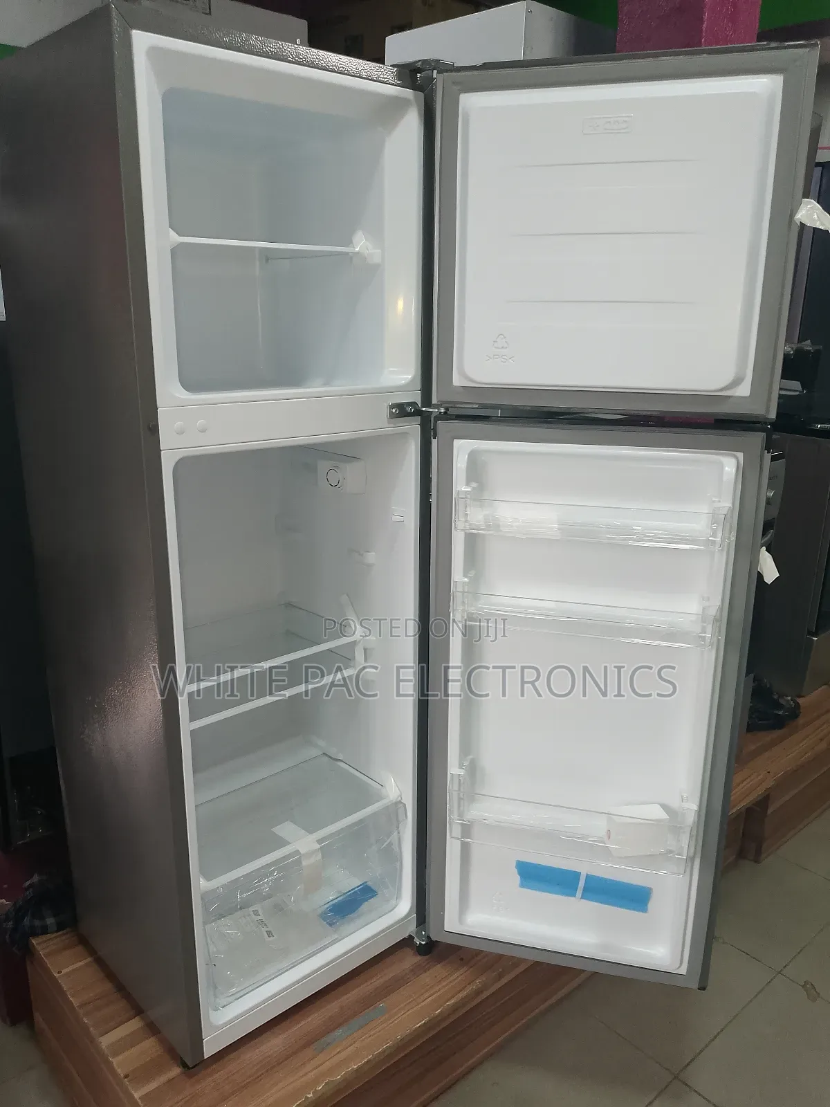 New >Hisense 205-Litre Two Door Fridge (Fridge and Freezer)