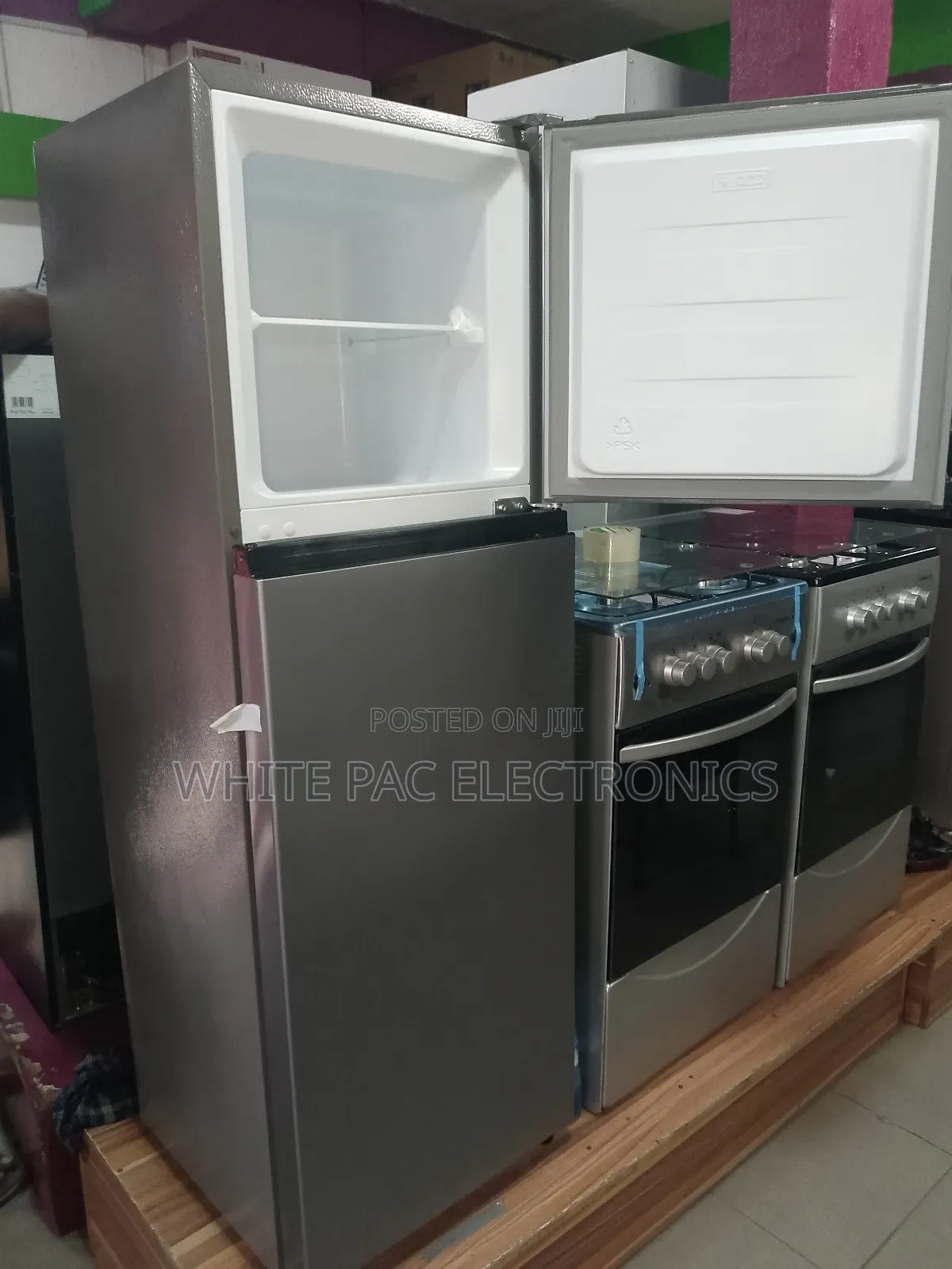 New >Hisense 205-Litre Two Door Fridge (Fridge and Freezer)