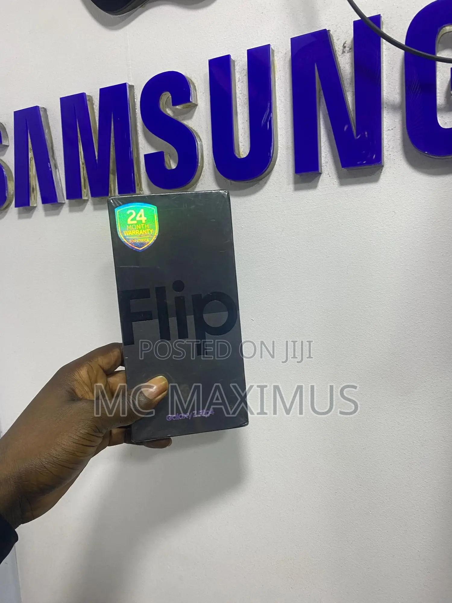 New Samsung Galaxy Z Flip4 128 GB Black